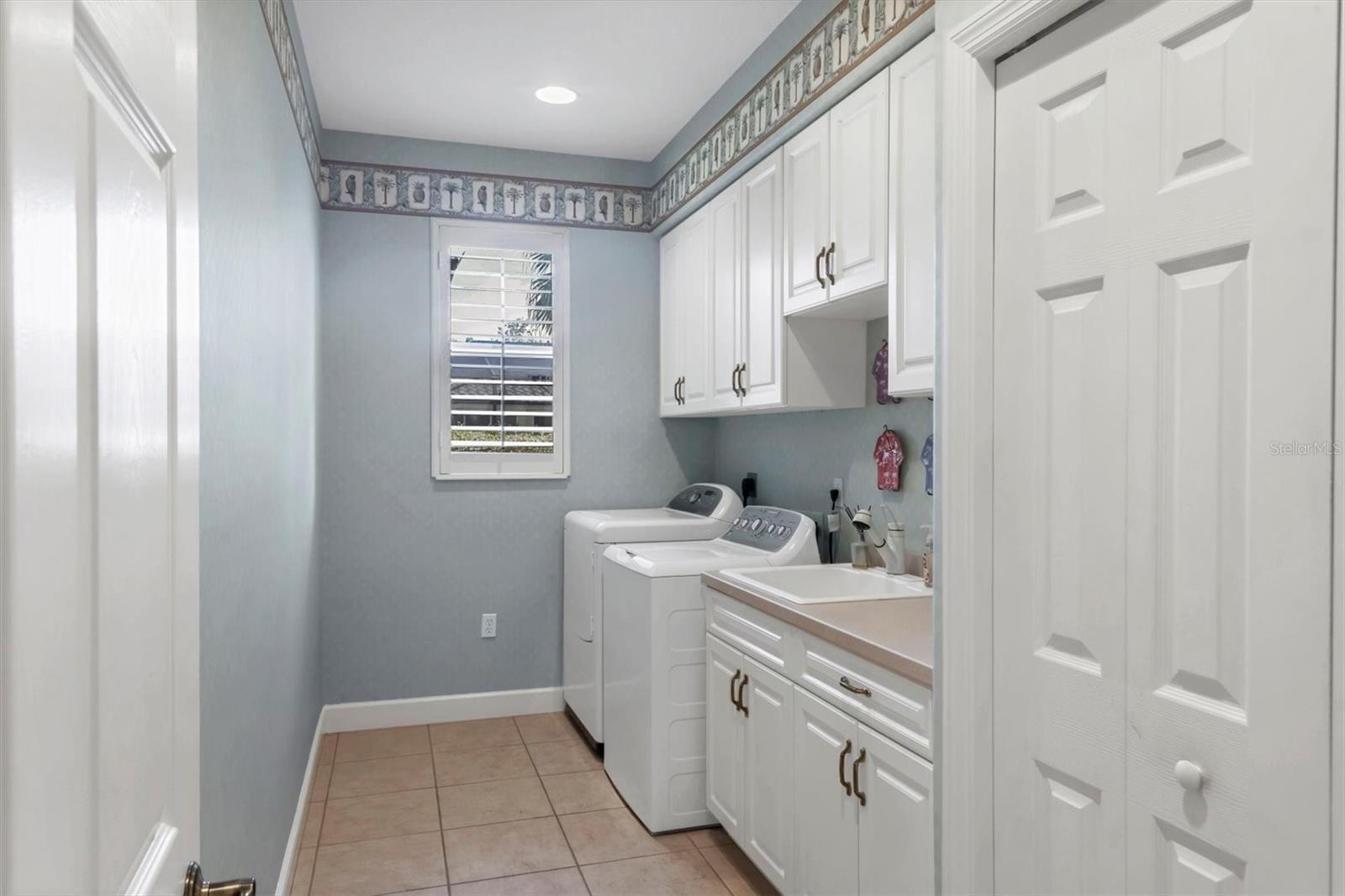 RIVER WILDERNESS - Residential