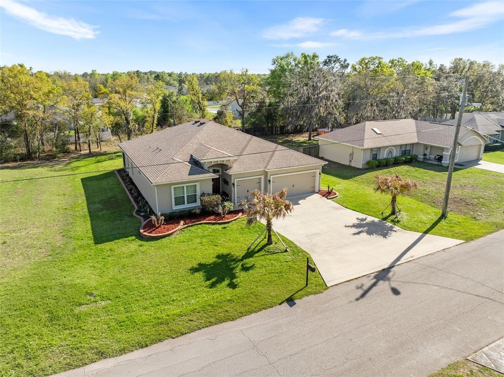 Photo of 11352 SW 58th Circle, Ocala, FL 34476 (MLS # GC538415)