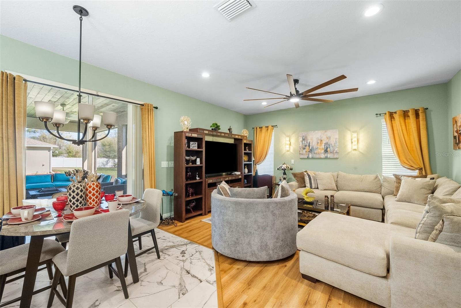 KINGSLAND COUNTRY ESTATE - Residential