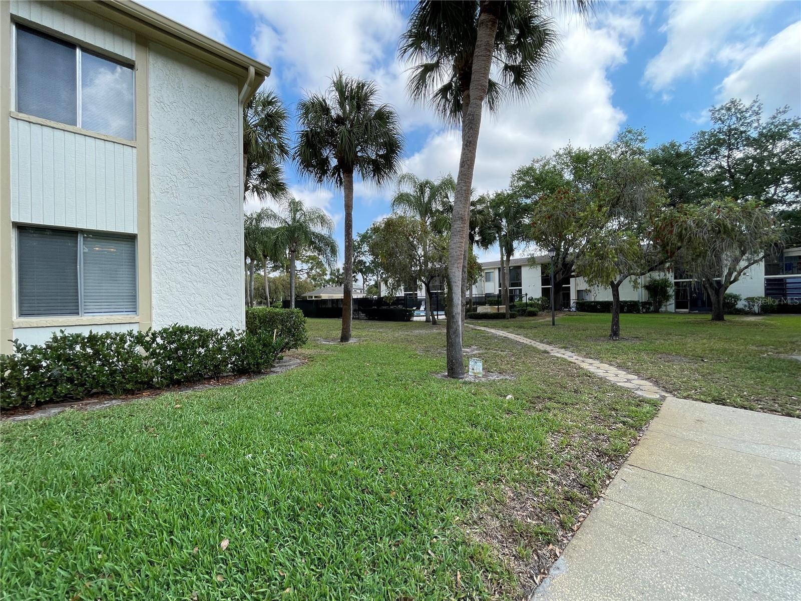 EAST LAKE WOODLANDS CYPRESS ESTATES - Residential Lease