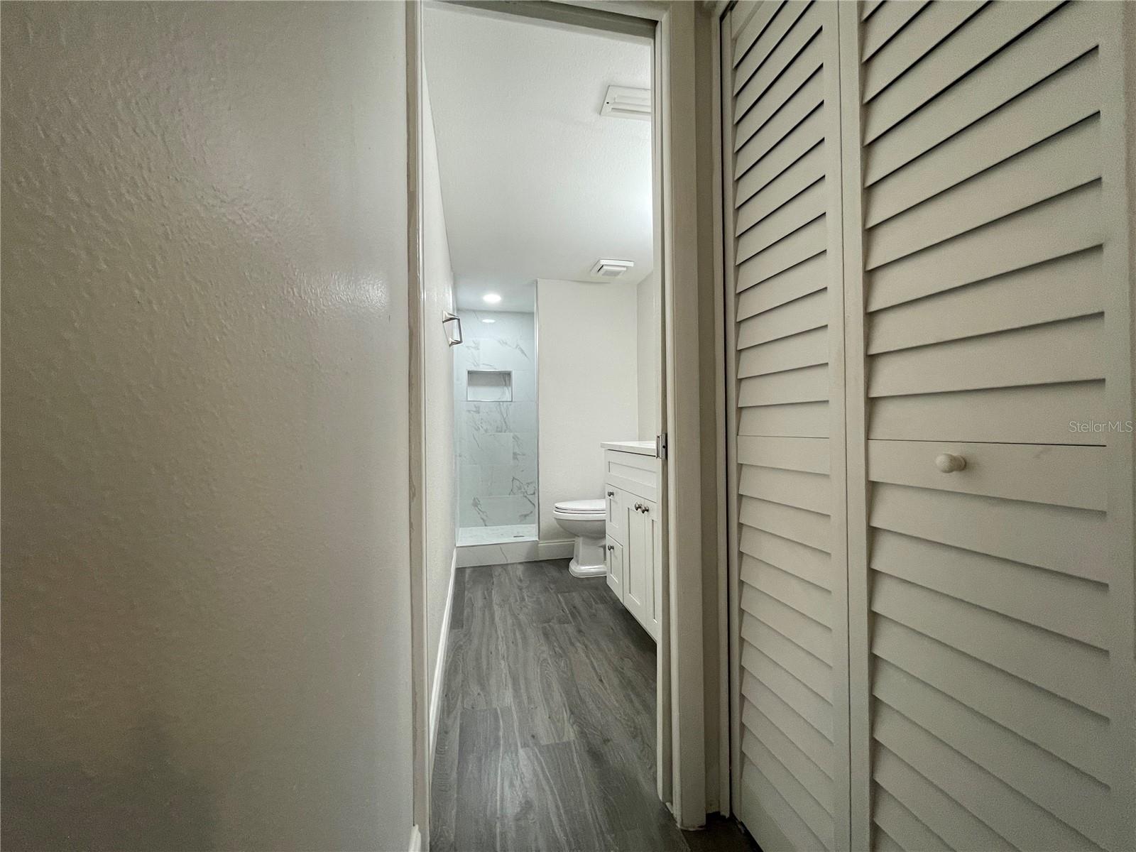 EAST LAKE WOODLANDS CYPRESS ESTATES - Residential Lease