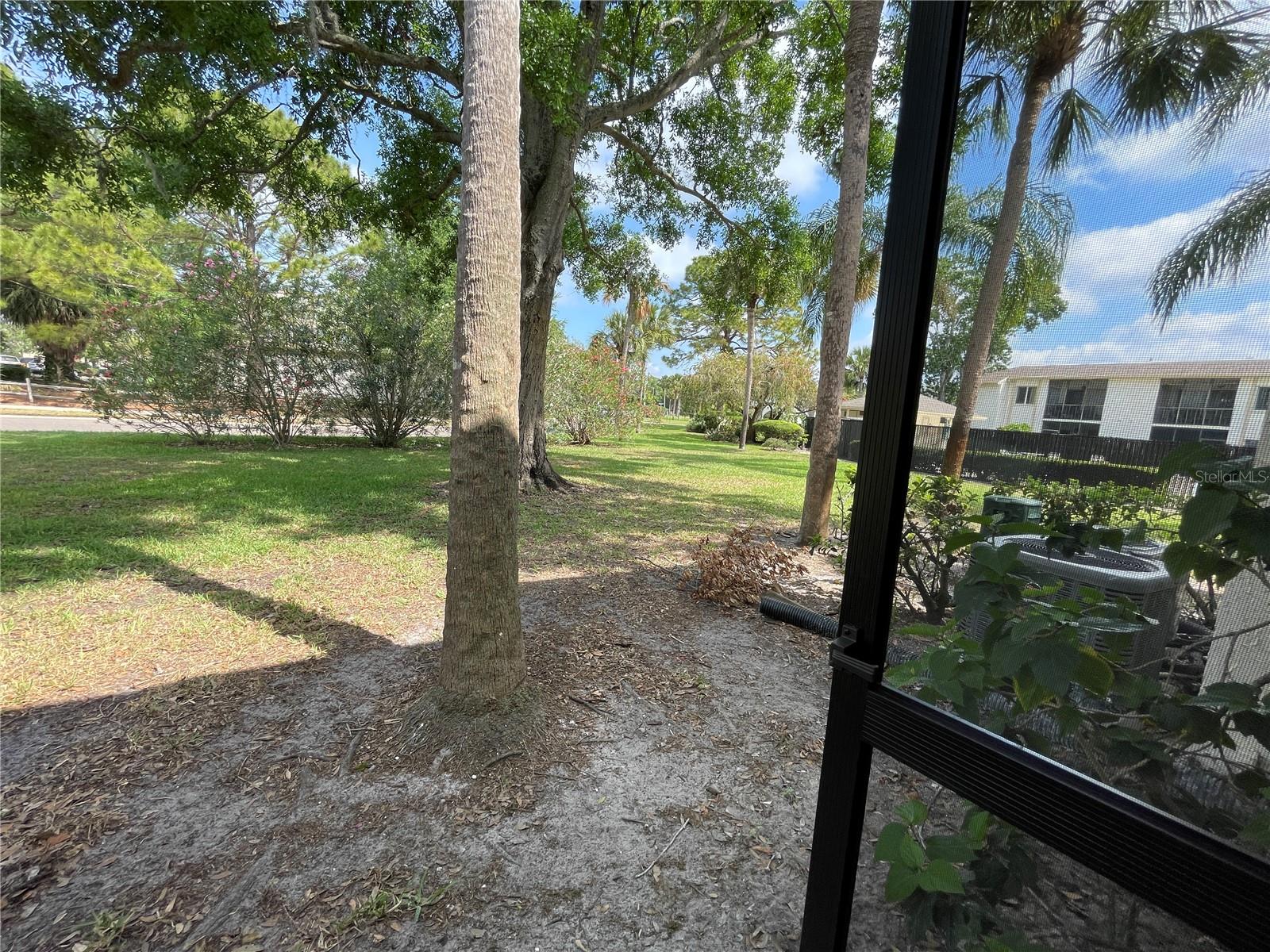 EAST LAKE WOODLANDS CYPRESS ESTATES - Residential Lease