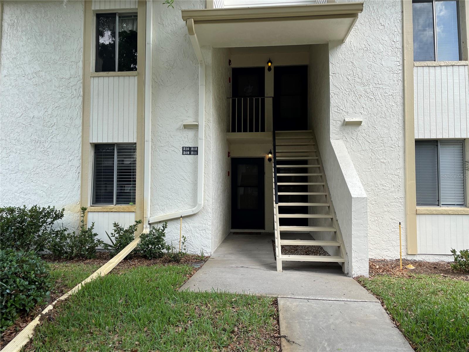 2 bedroom, 2 bathroom 1st floor condo just steps from the community pool, available for rent! Vinyl plank flooring throughout the entire home – no carpet here! Living room/dining room combo with space for a cozy breakfast nook in the kitchen. The kitchen also boasts stainless steel appliances, gleaming quartz counters, and a pantry. Ceiling fans in the living room, patio, and both bedrooms. The owner’s suite features 2 walk-in closets and an en-suite bathroom with linen closet, as well as access to the screened back patio. Washer and dryer are located in the storage closet on the patio. Rent includes water, sewer, trash, and exterior pest control. Near shopping, restaurants, parks, and more! 20 minutes from Honeymoon Island, 10 minutes from Mease Countryside Hospital, 5 minutes from AMC Woodlands Square movie theater, and just 3 minutes from East Lake Woodlands Country Club. Quick and easy access to both US Hwy 19 and SR 580. Up to 2 pets accepted, 40lbs max, per HOA – no exceptions. Secure this home today – it won’t last long! Credit, Criminal, and Rental History background check required. Employment and Rental verifications required where applicable.