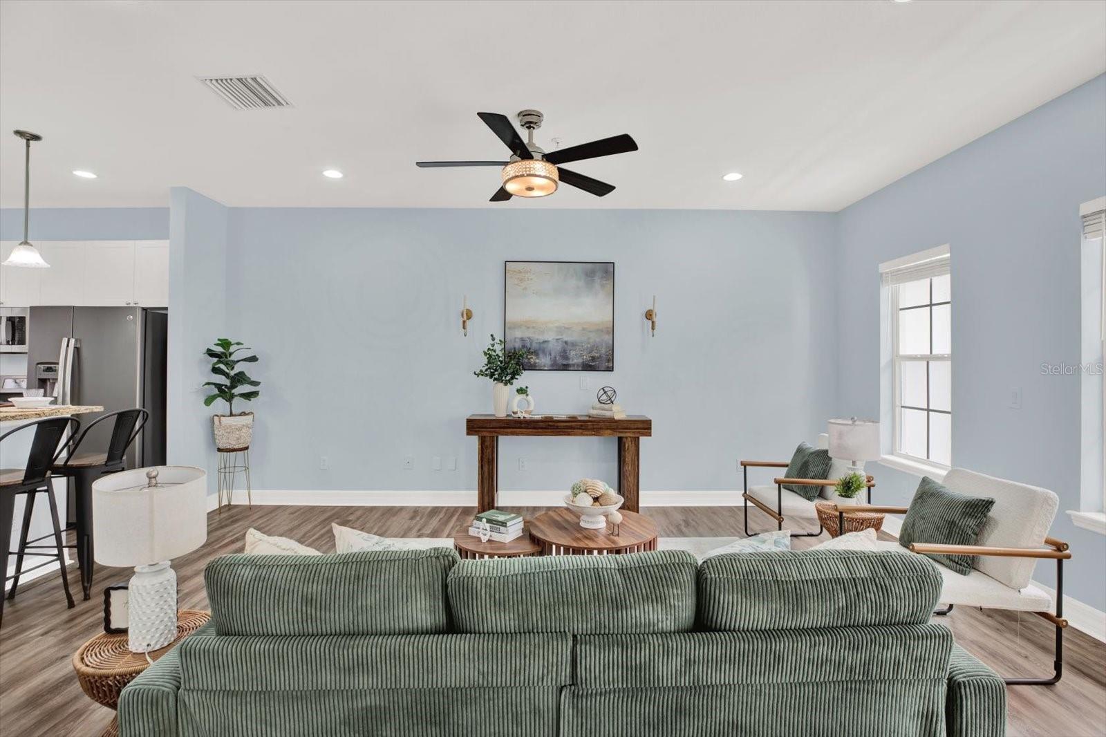 SUBDIVISION LEGACY PARK TOWNHOMES - Residential Lease