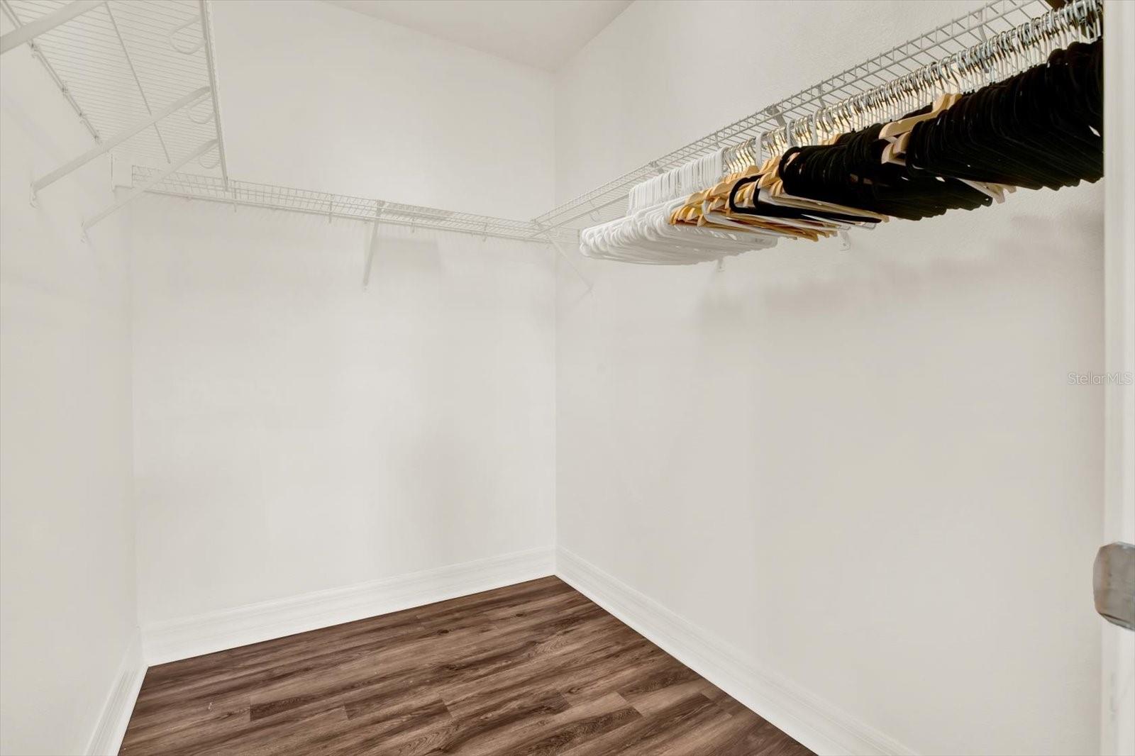 SUBDIVISION LEGACY PARK TOWNHOMES - Residential Lease