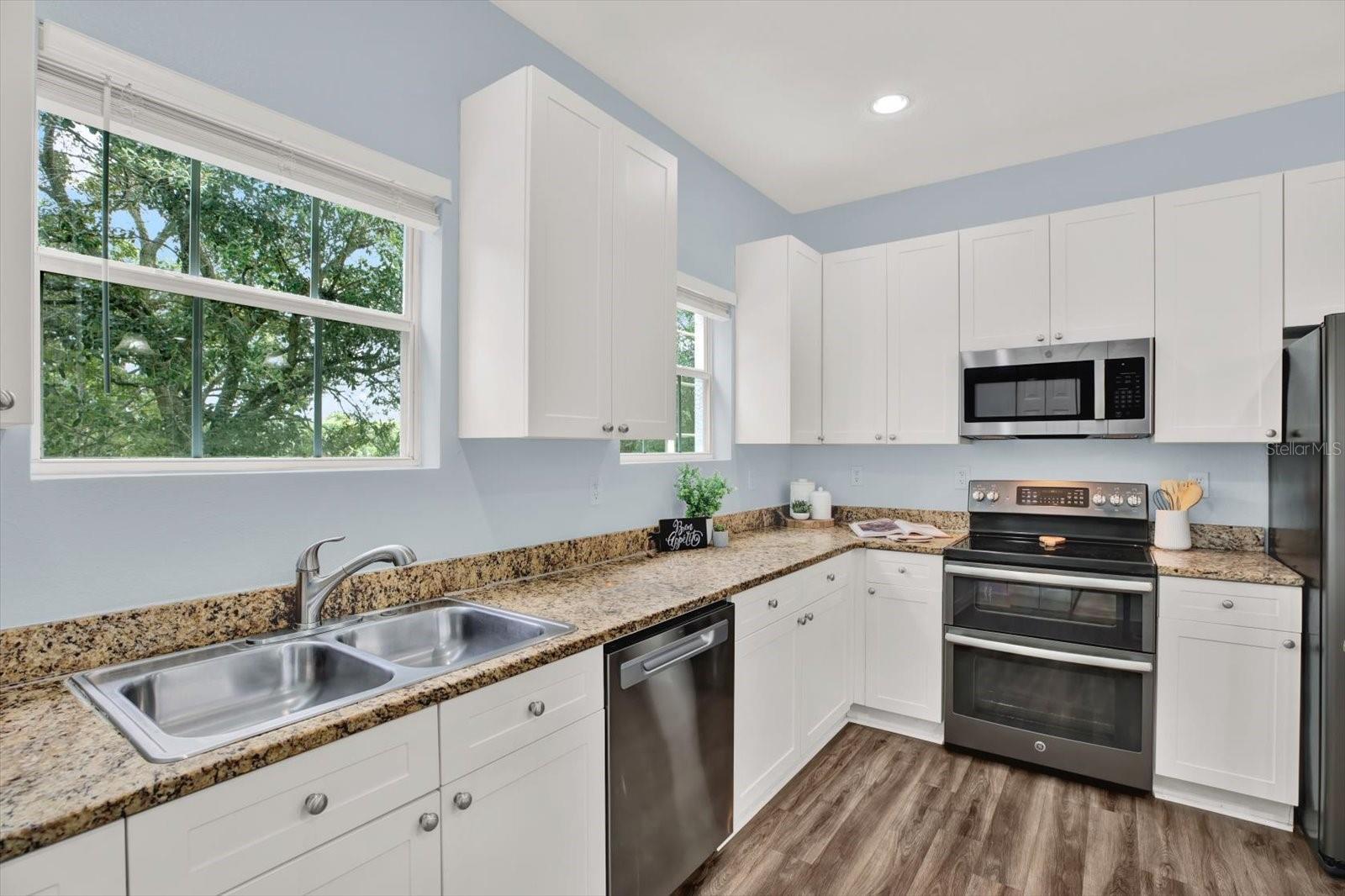 SUBDIVISION LEGACY PARK TOWNHOMES - Residential Lease