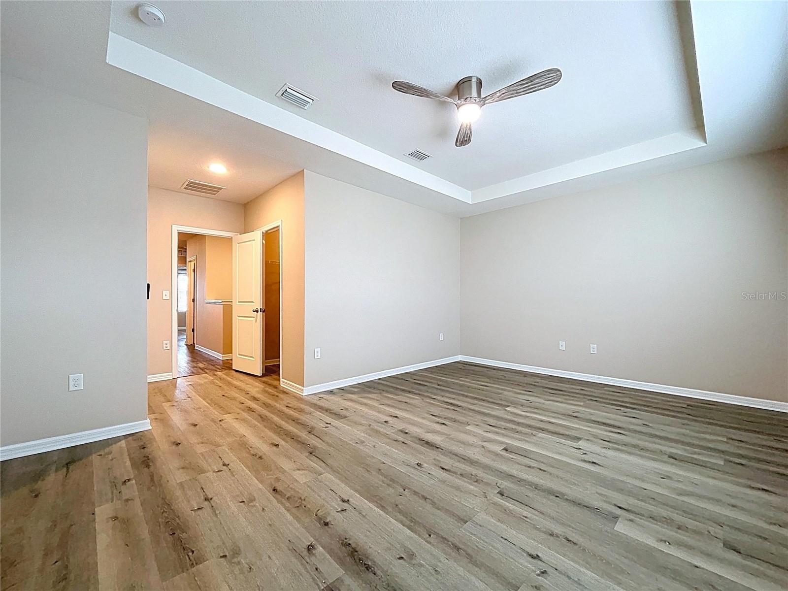 COLONNADE - Residential