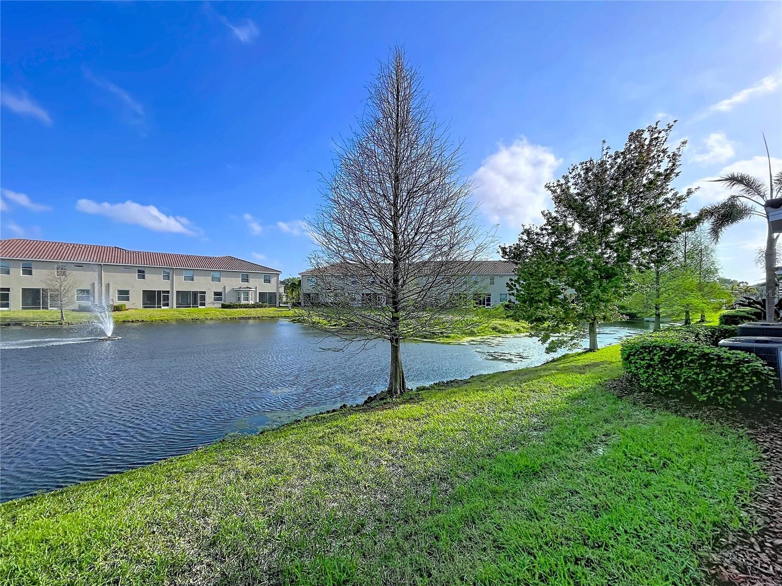 COLONNADE - Residential