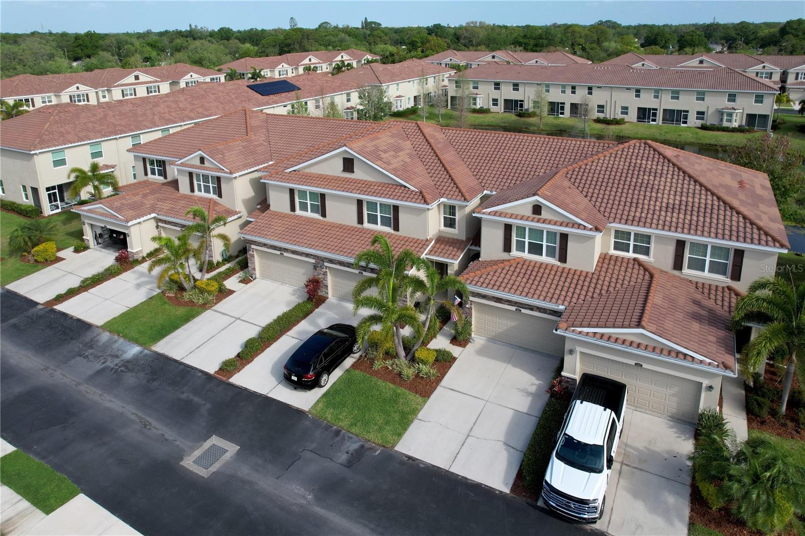 COLONNADE - Residential