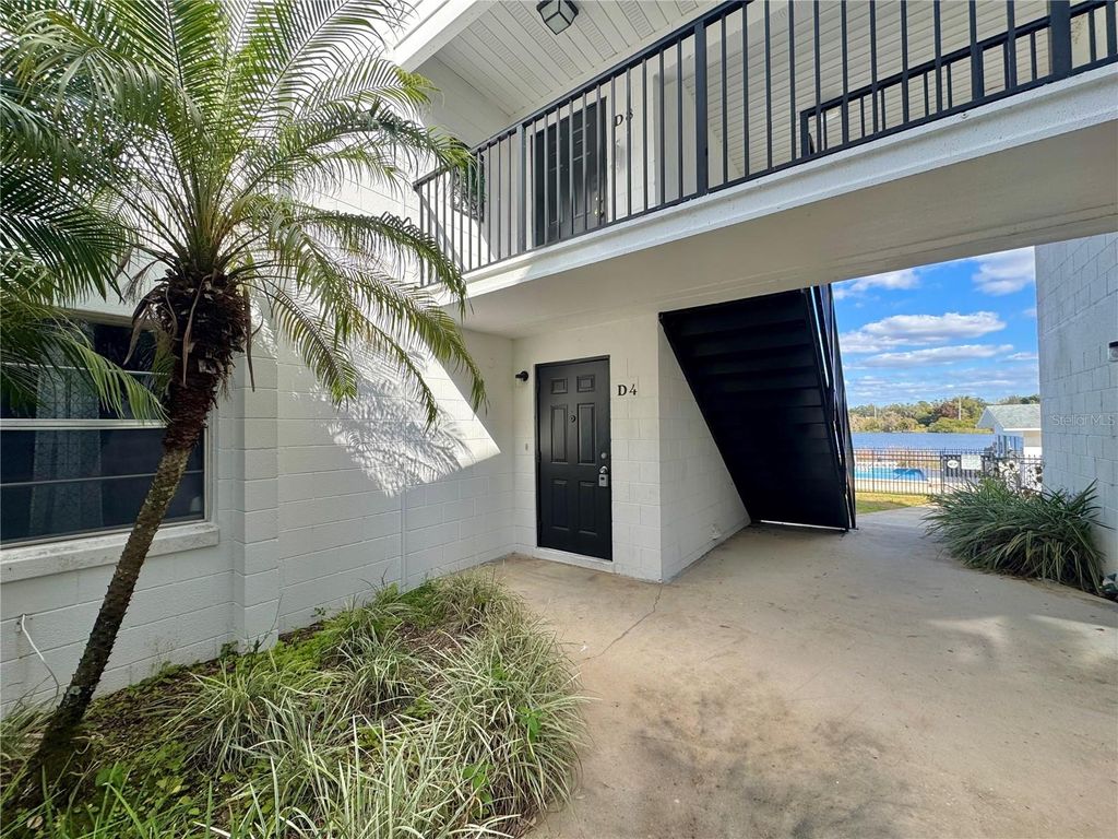 Photo of 1550 11th Street NE #D4, Winter Haven, FL 33881 (MLS # P4937727)