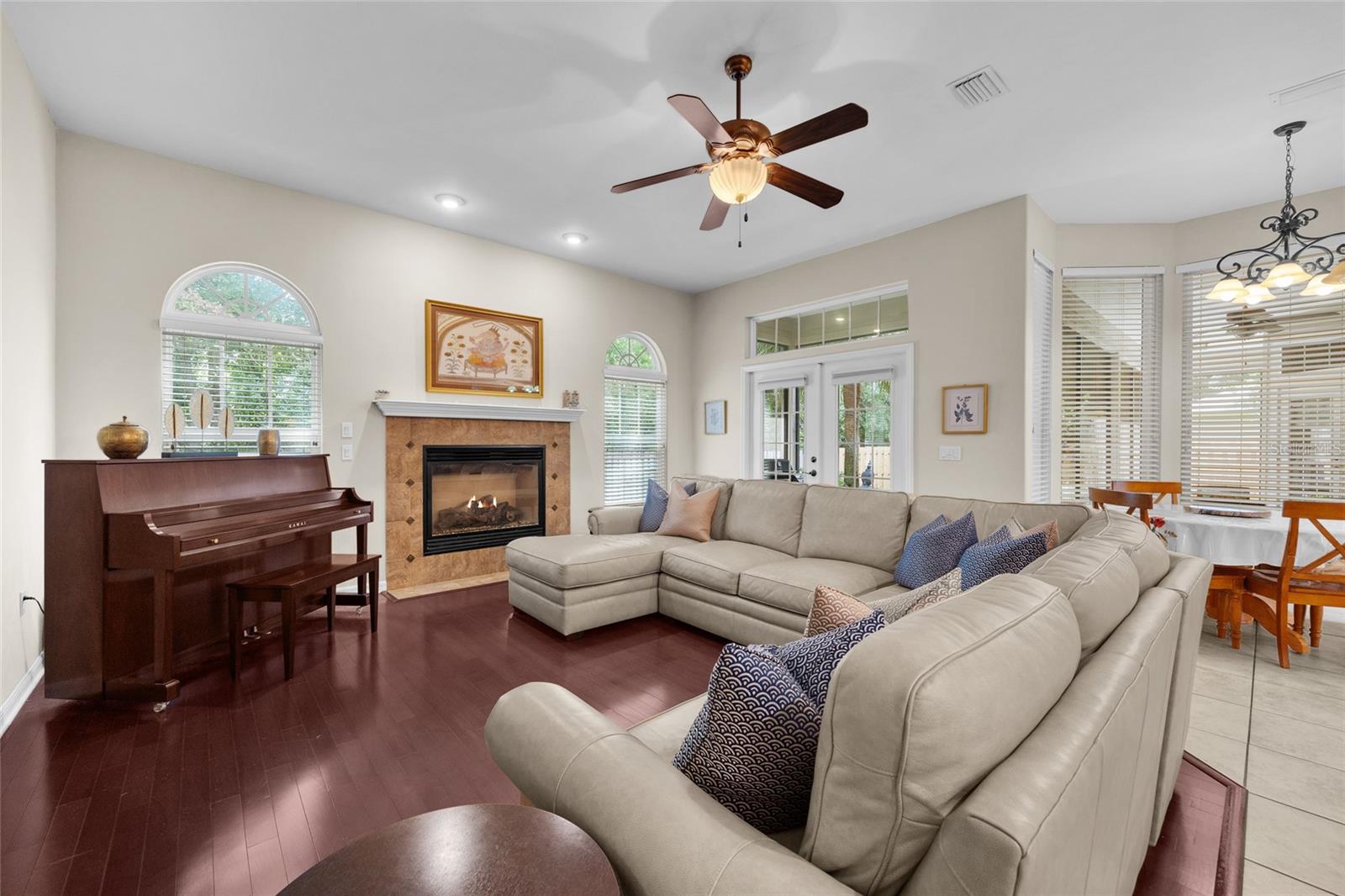 COBBLEFIELD - Residential