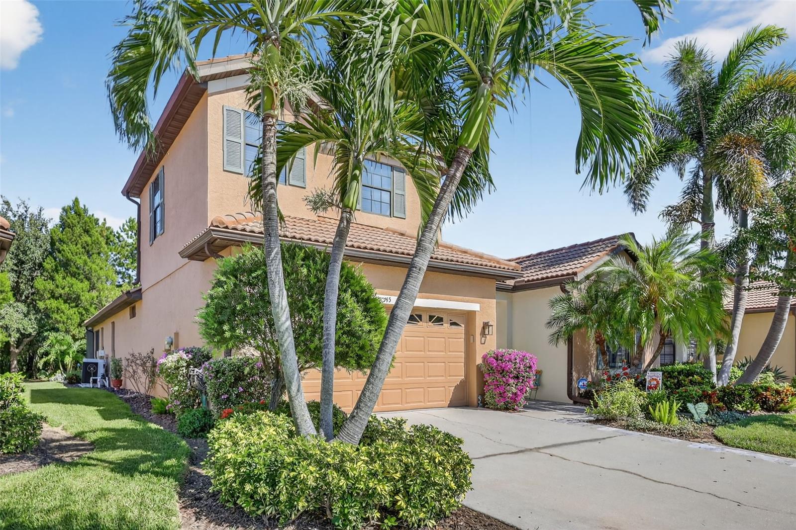 145 SILVER FALLS DRIVE