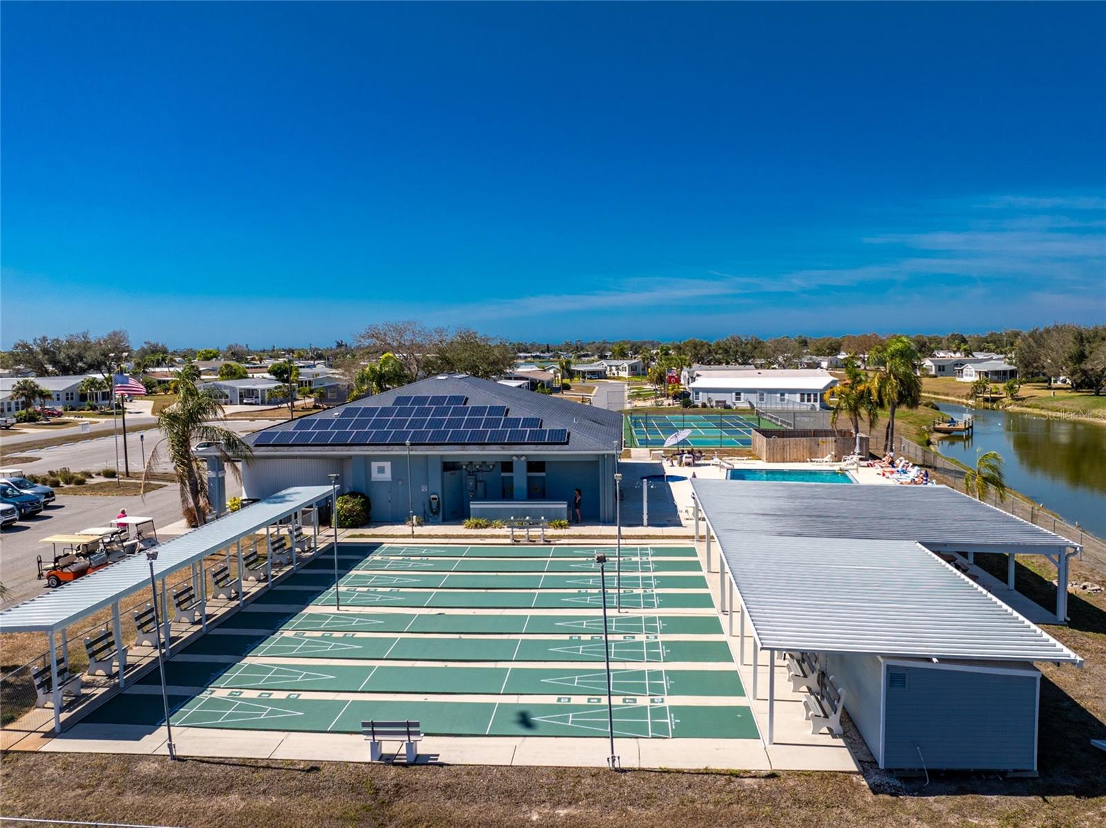 LEMON BAY ISLES PH 03 - Residential