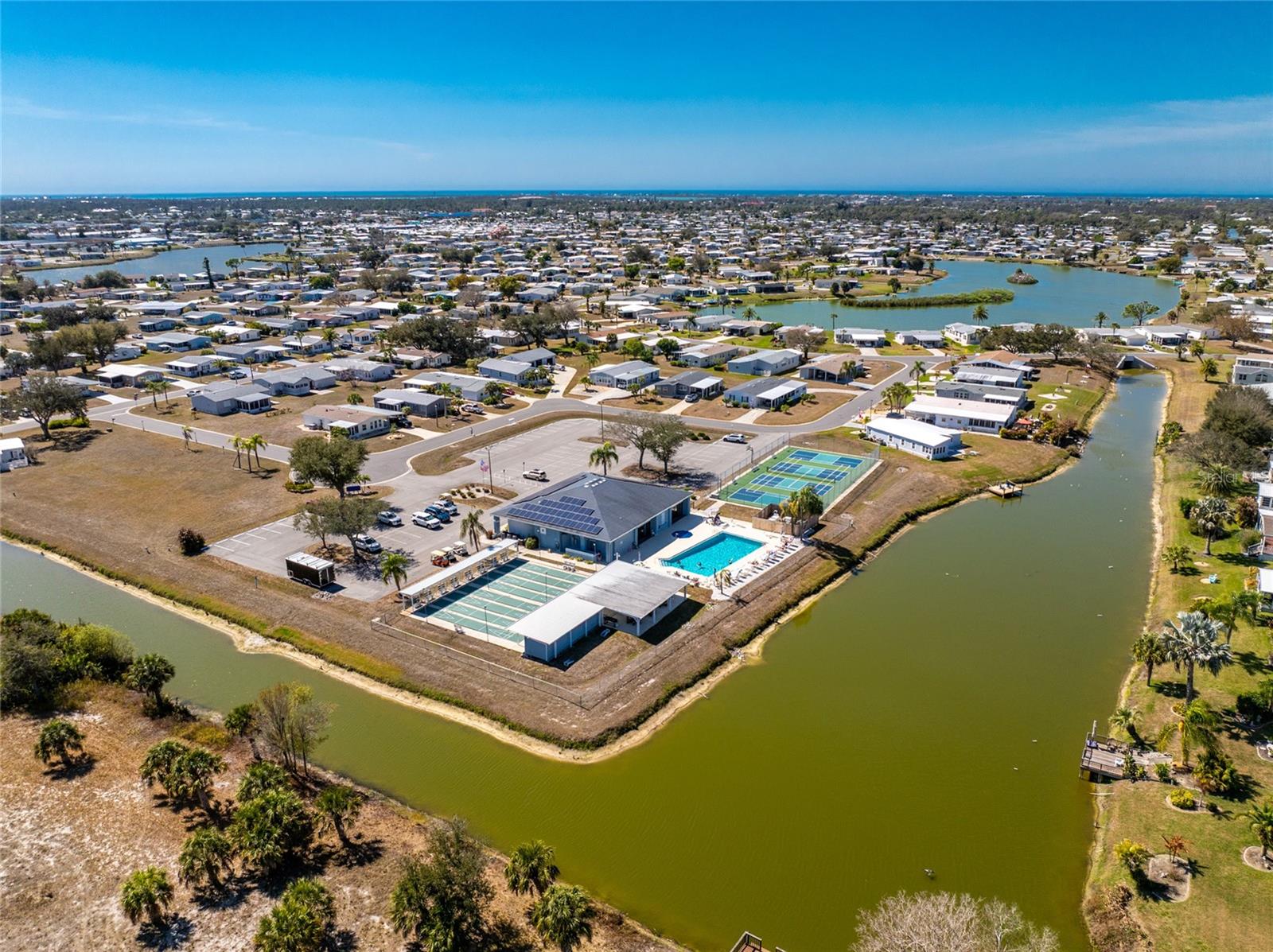 LEMON BAY ISLES PH 03 - Residential