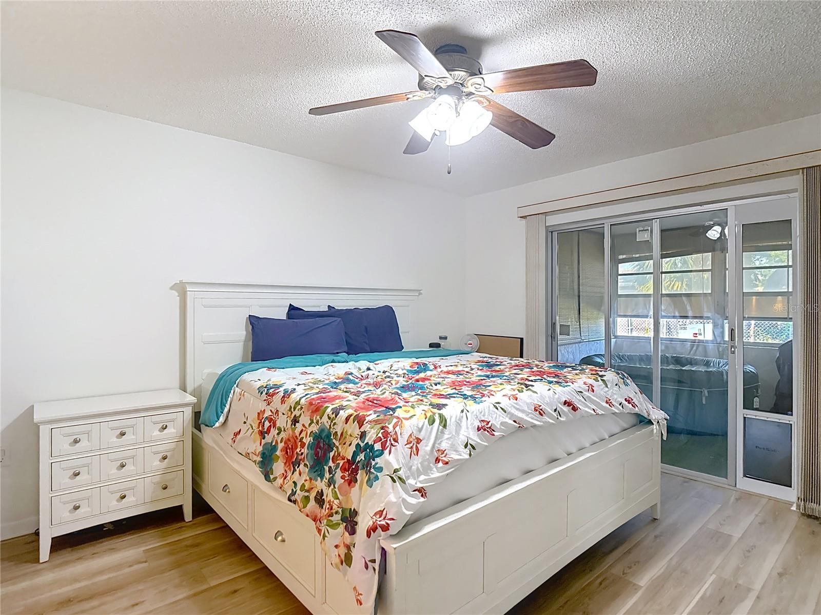 9425 STERLING LANE