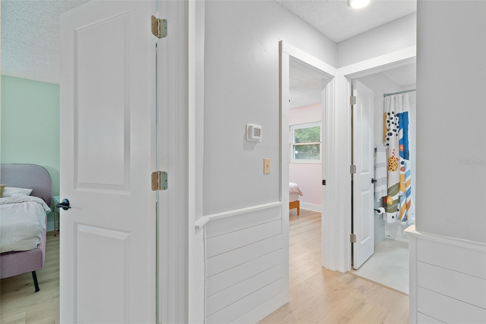 SOUTH VENICE - Residential