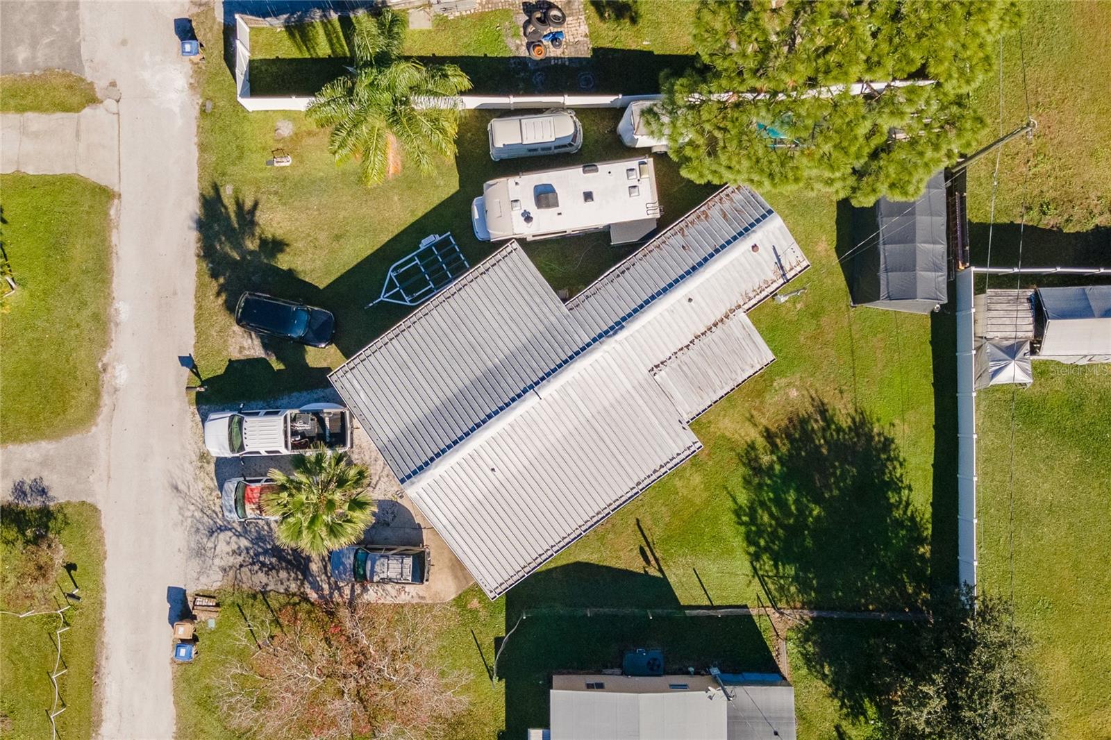 LEE BEL PARK - Residential