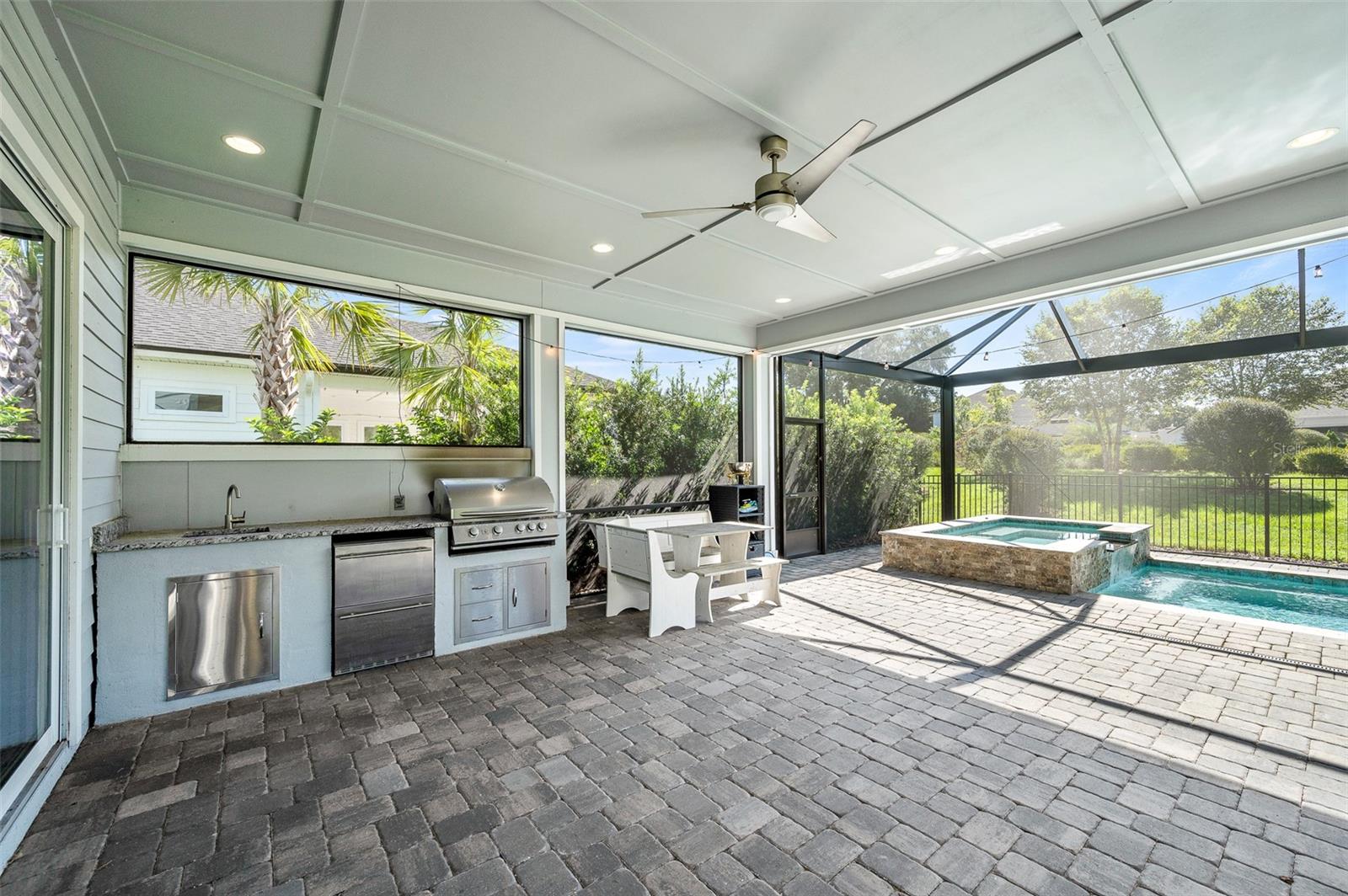 OAKMONT PH 3 PB 35 PG 60 - Residential