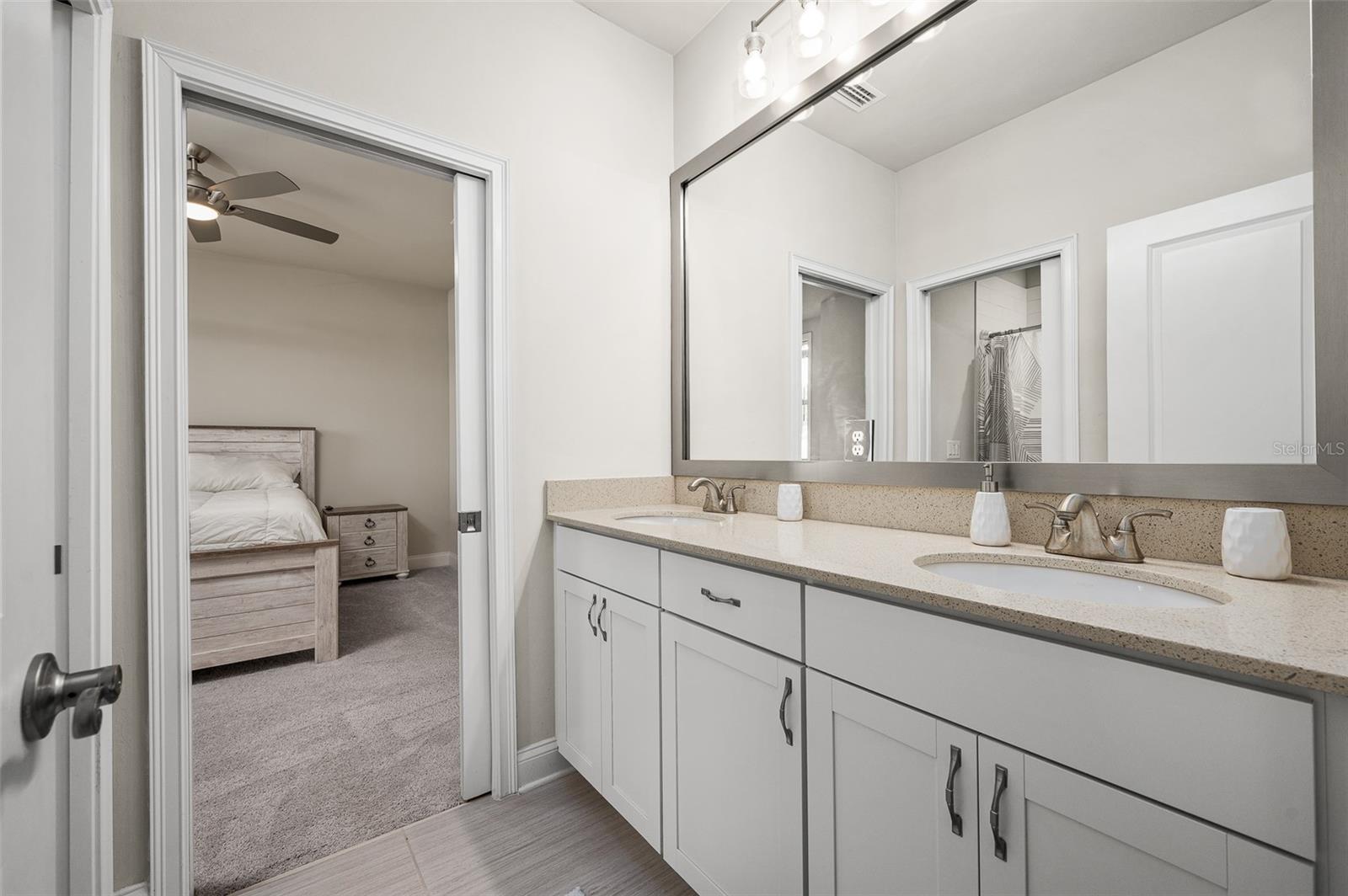 OAKMONT PH 3 PB 35 PG 60 - Residential