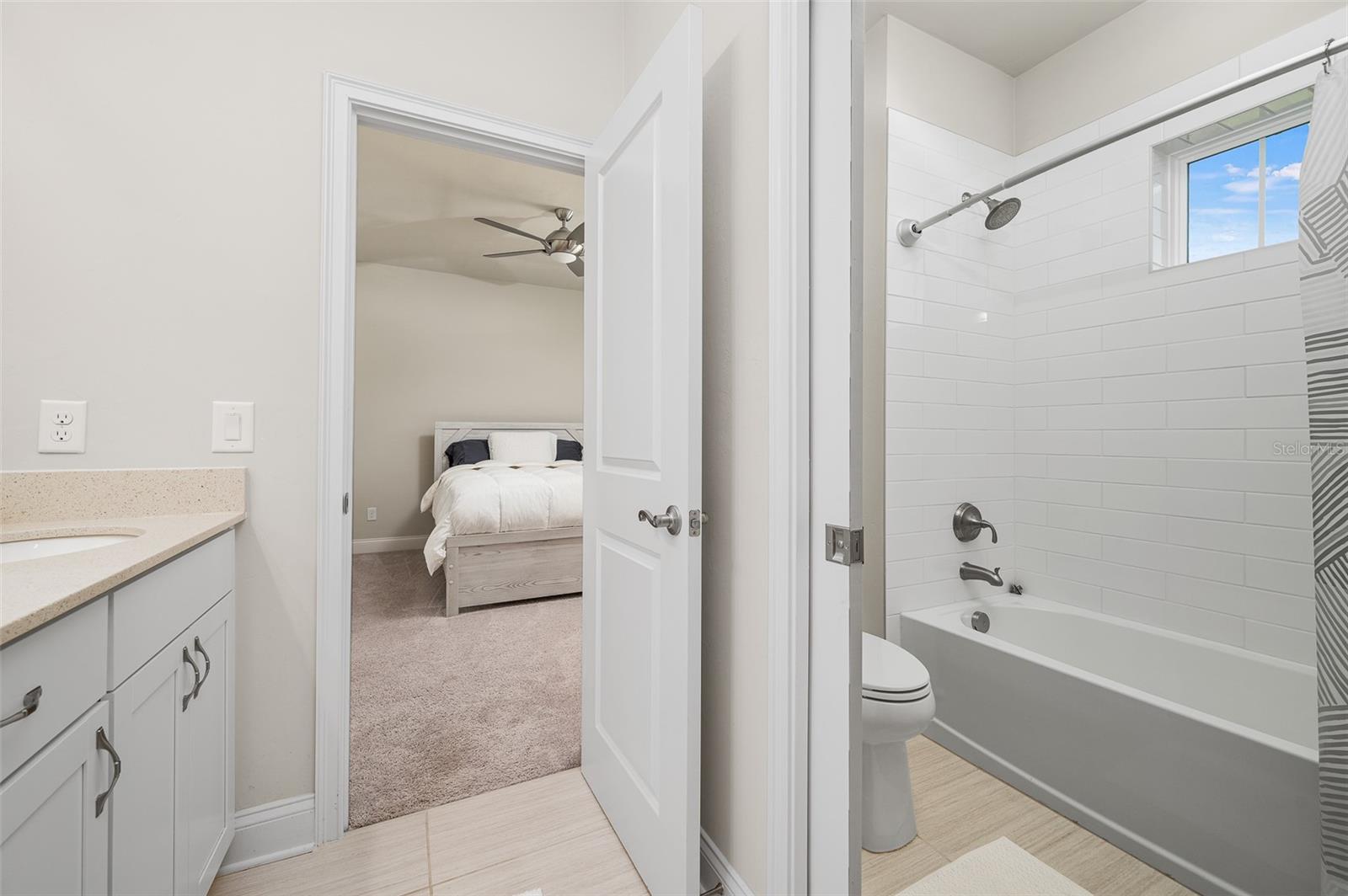 OAKMONT PH 3 PB 35 PG 60 - Residential