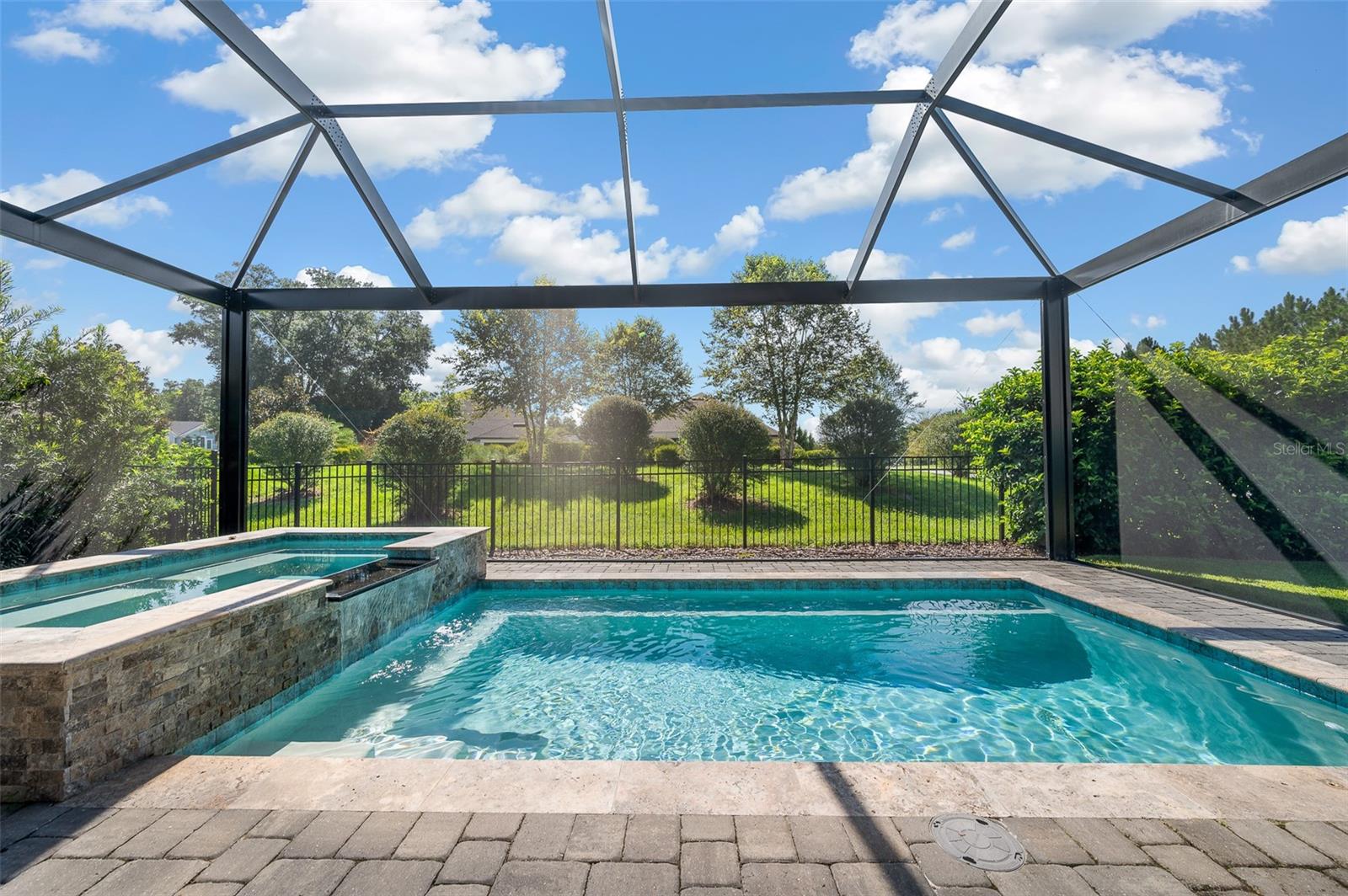 OAKMONT PH 3 PB 35 PG 60 - Residential