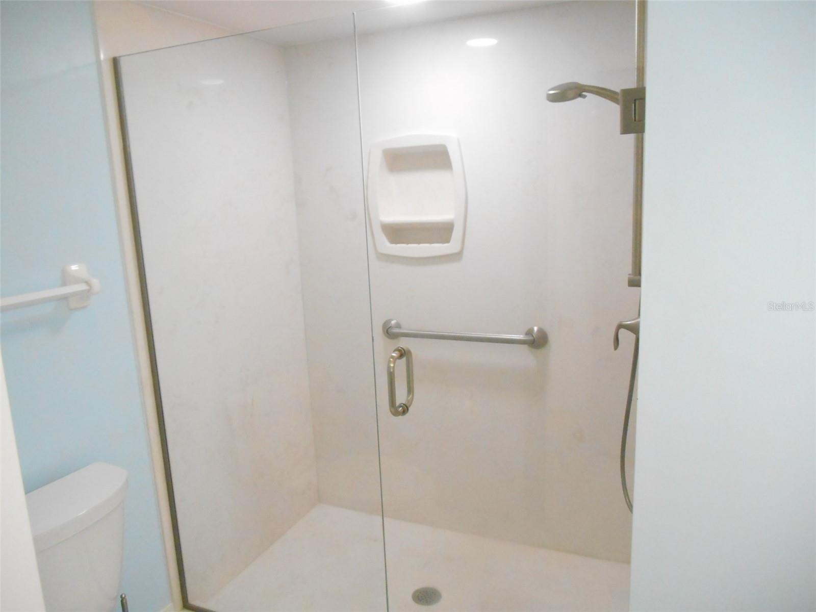 SPRUCE CRK SOUTH 08 - Residential Lease