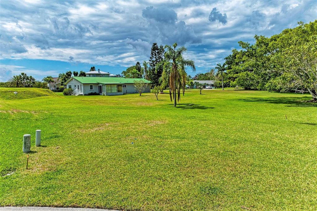 Photo of 71 Island Court, Terra Ceia, FL 34250 (MLS # A4662572)