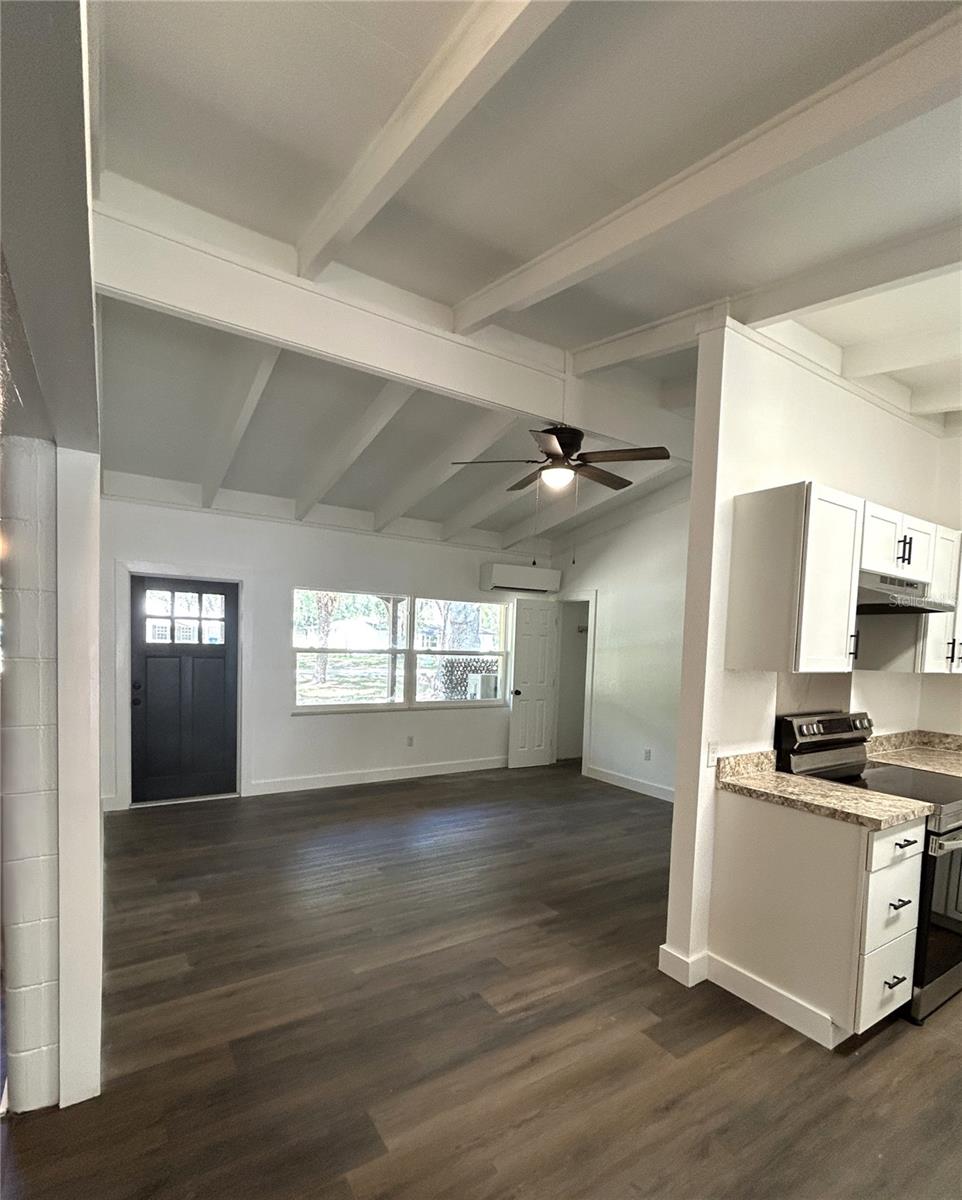 LAKEWOOD - Residential