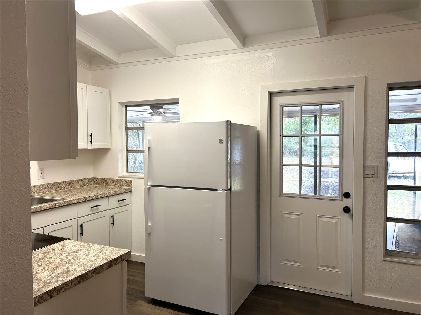 LAKEWOOD - Residential