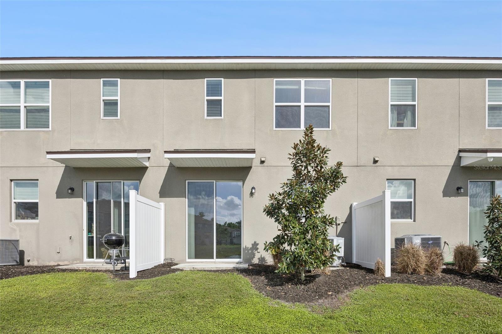 SPRING ISLE PALMS - Residential