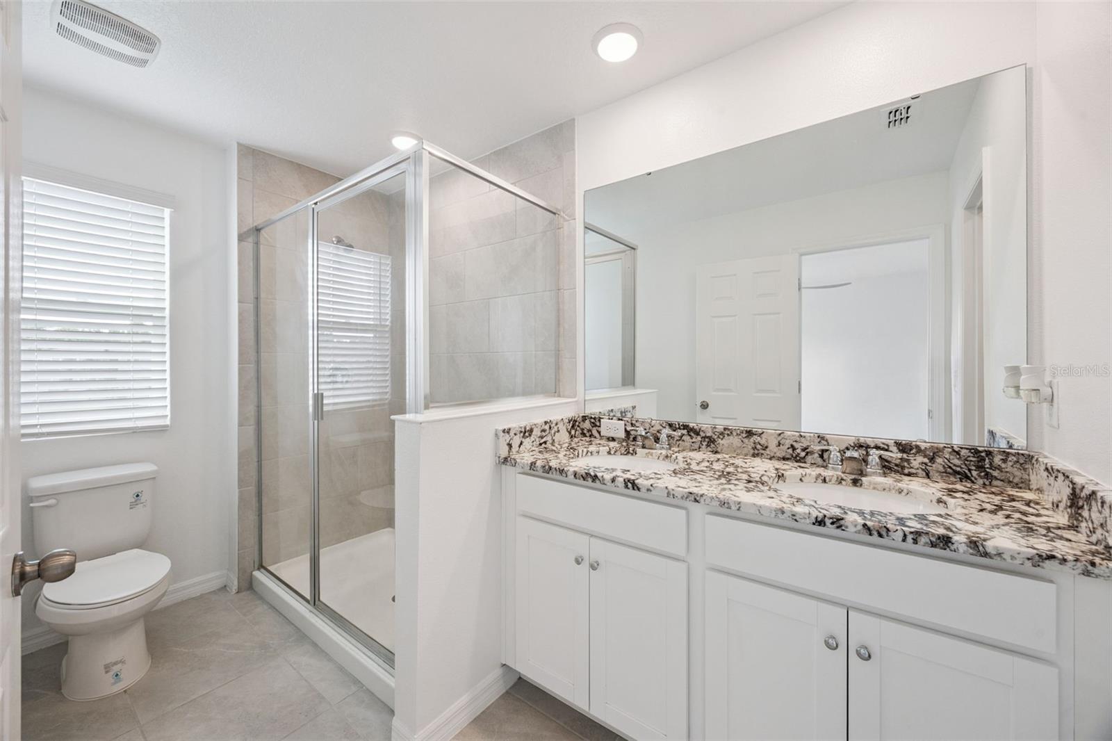 SPRING ISLE PALMS - Residential