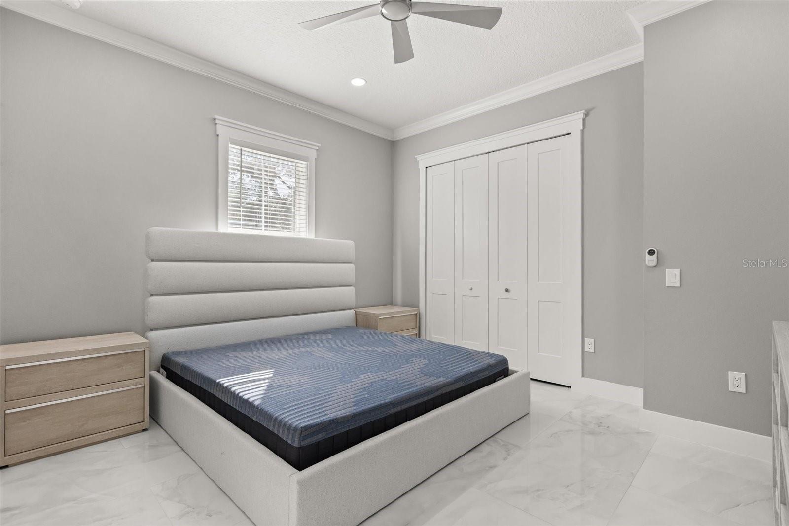 CAMPHORWOOD SHORES - Residential