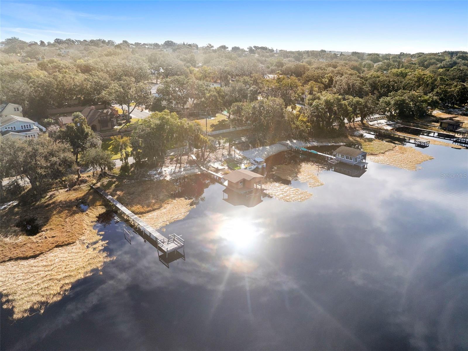 CAMPHORWOOD SHORES - Residential