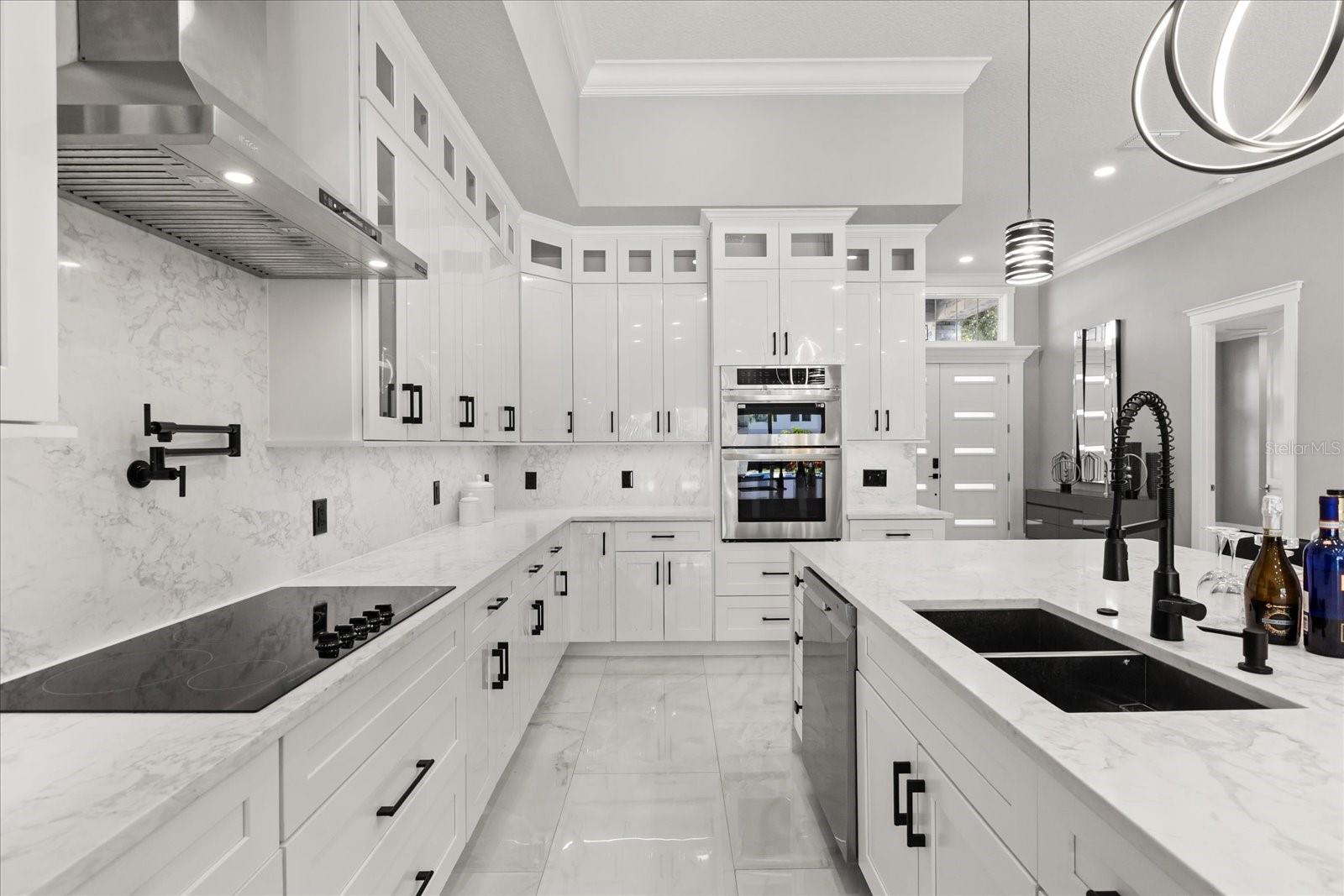 CAMPHORWOOD SHORES - Residential