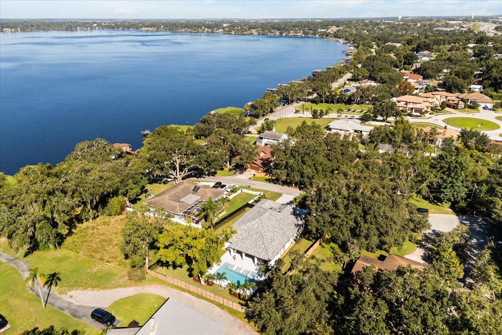 CAMPHORWOOD SHORES - Residential