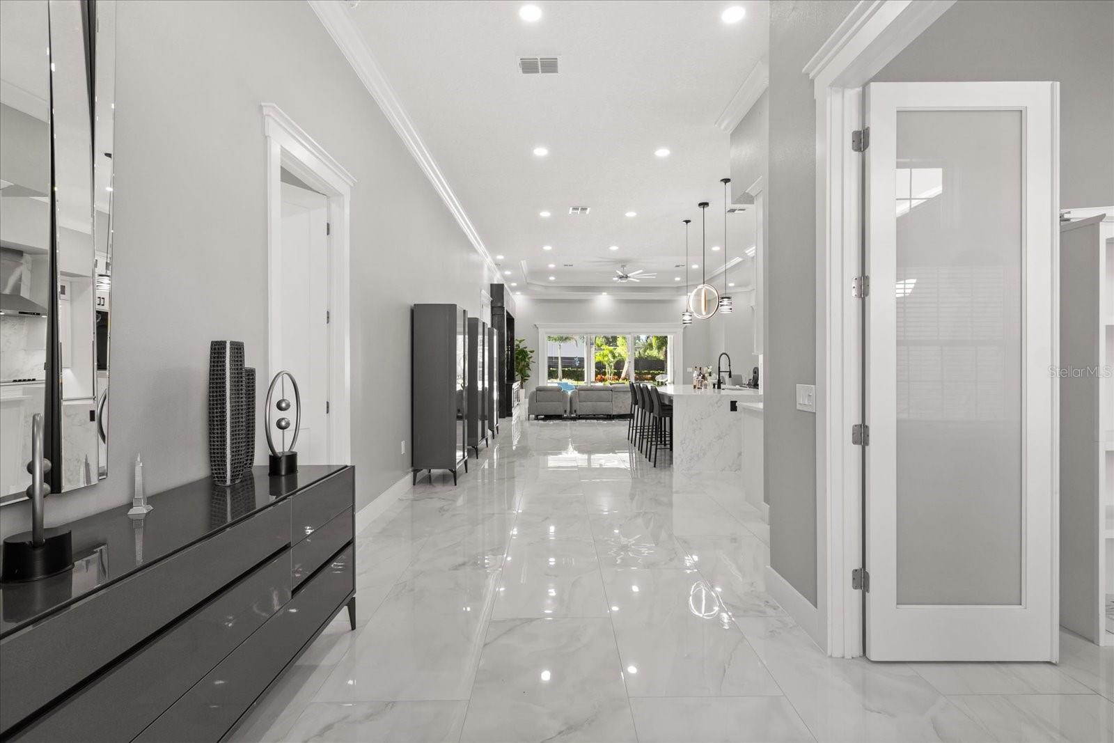 CAMPHORWOOD SHORES - Residential