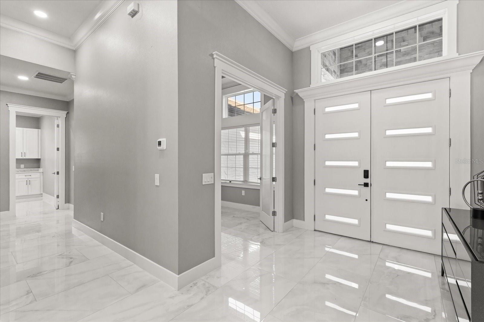 CAMPHORWOOD SHORES - Residential