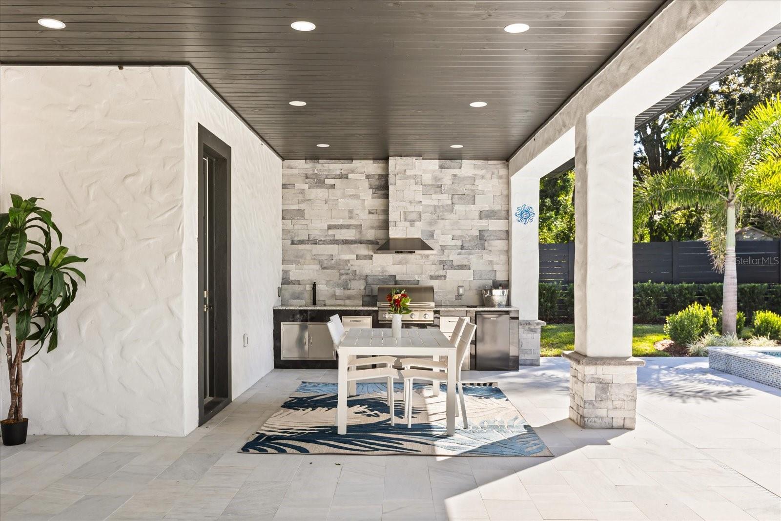 CAMPHORWOOD SHORES - Residential