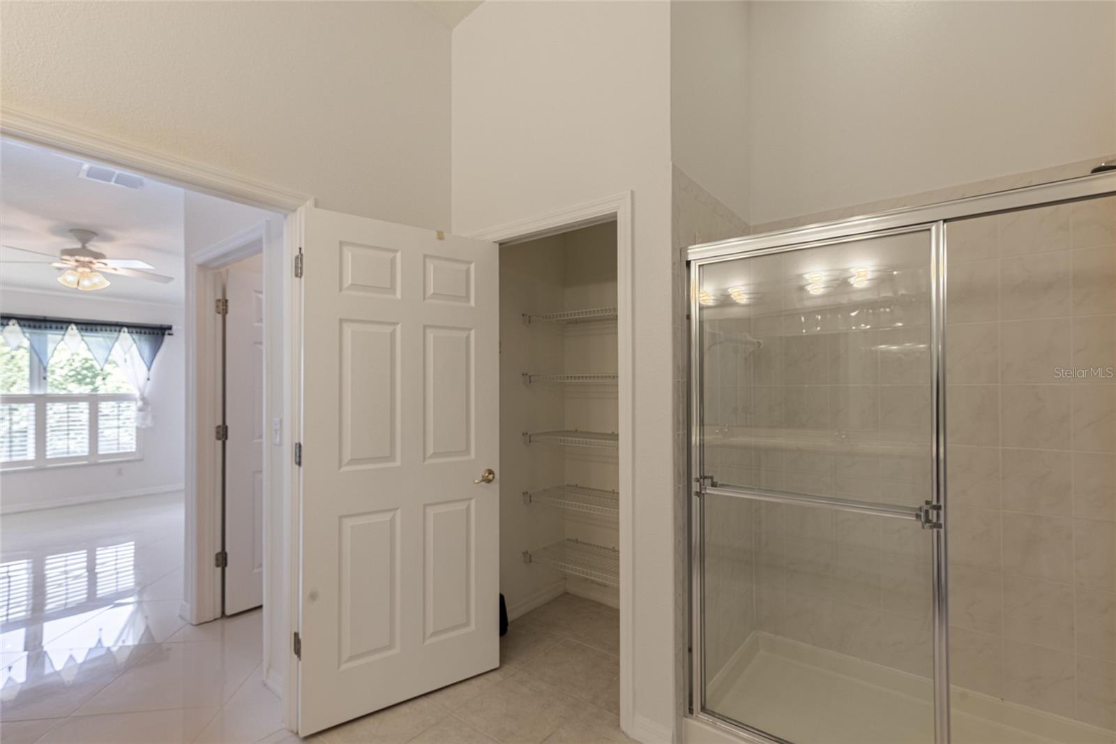 CANOPY WALK - Residential