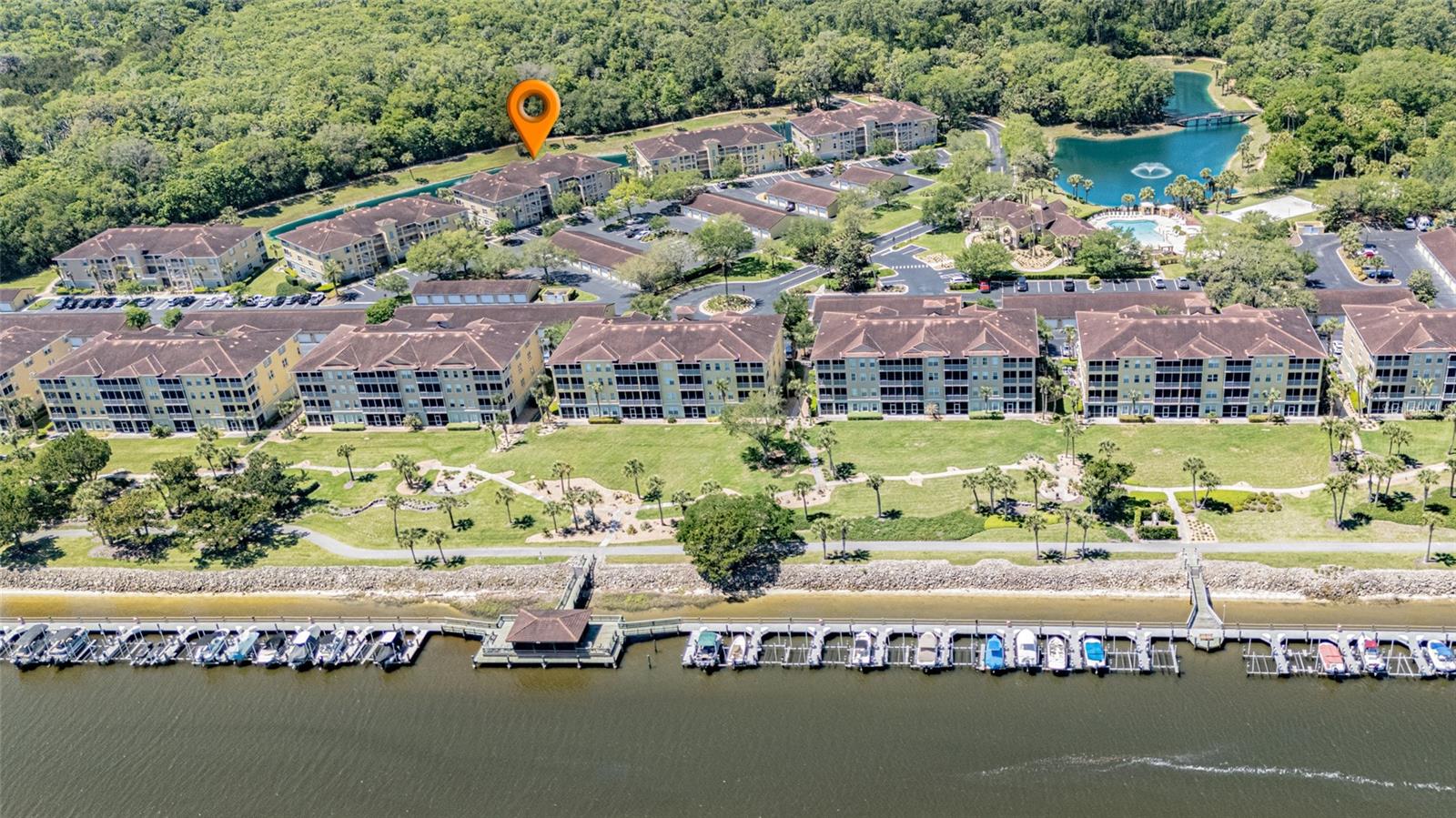 CANOPY WALK - Residential