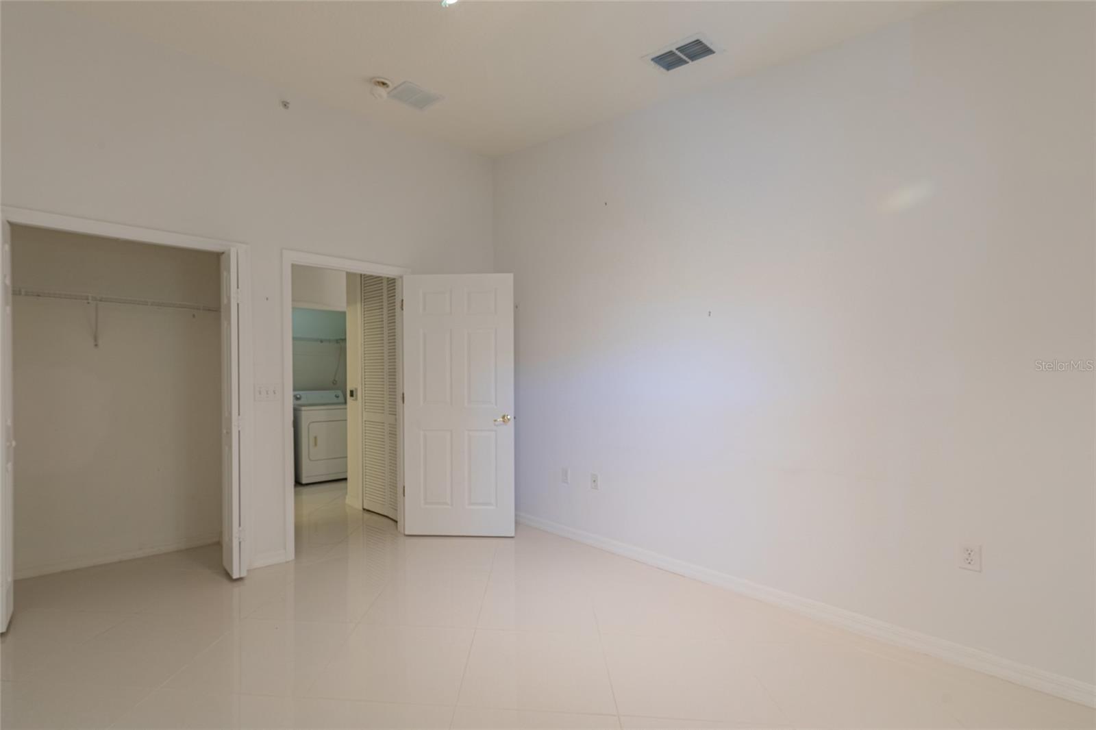 CANOPY WALK - Residential