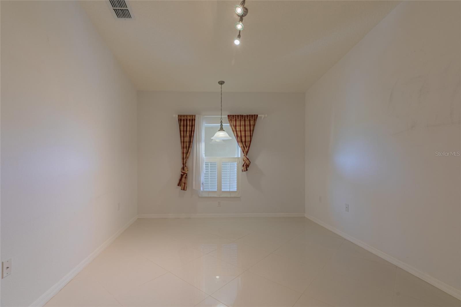 CANOPY WALK - Residential