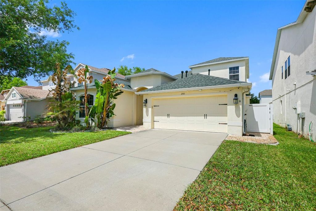 Photo of 2510 Cross More Street, Valrico, FL 33594 (MLS # TB8493489)