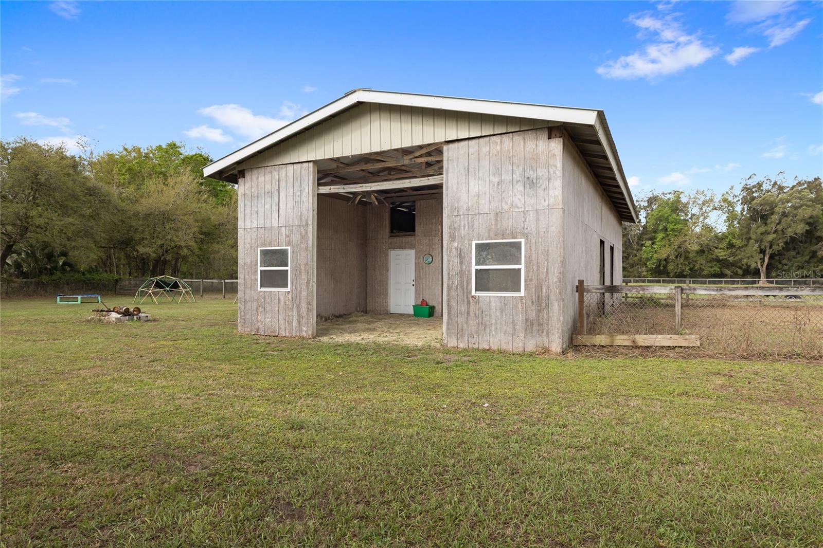 EAST ORLANDO ESTATES - Residential