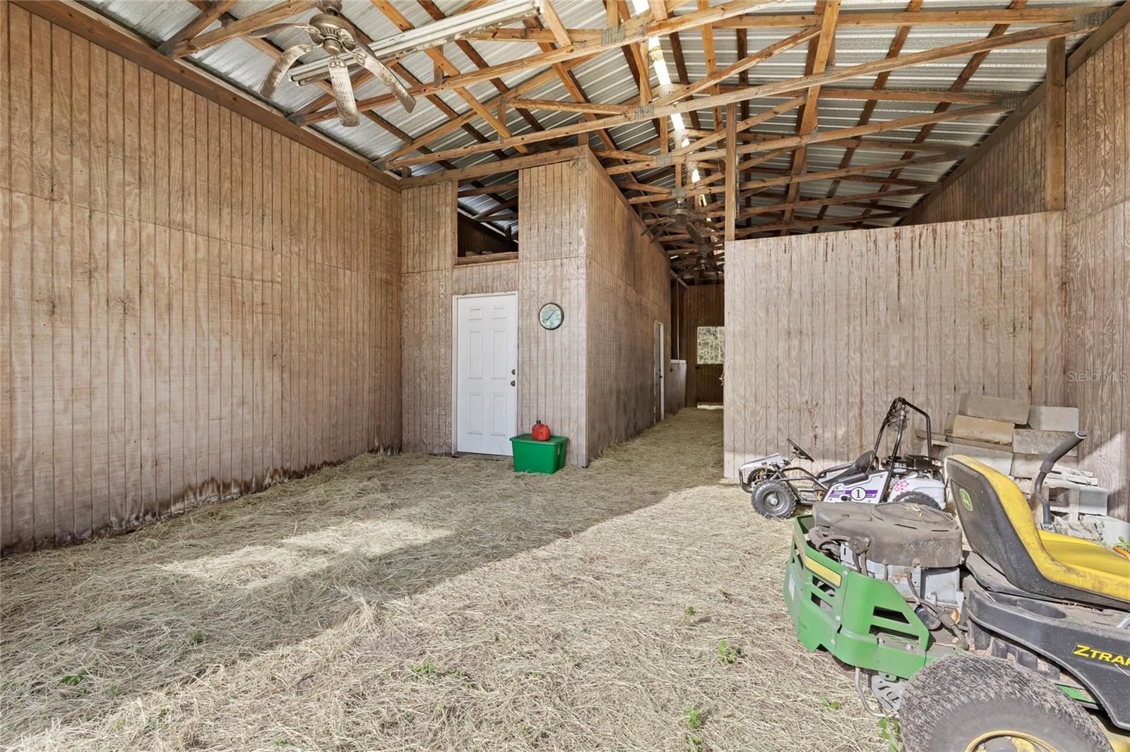 EAST ORLANDO ESTATES - Residential