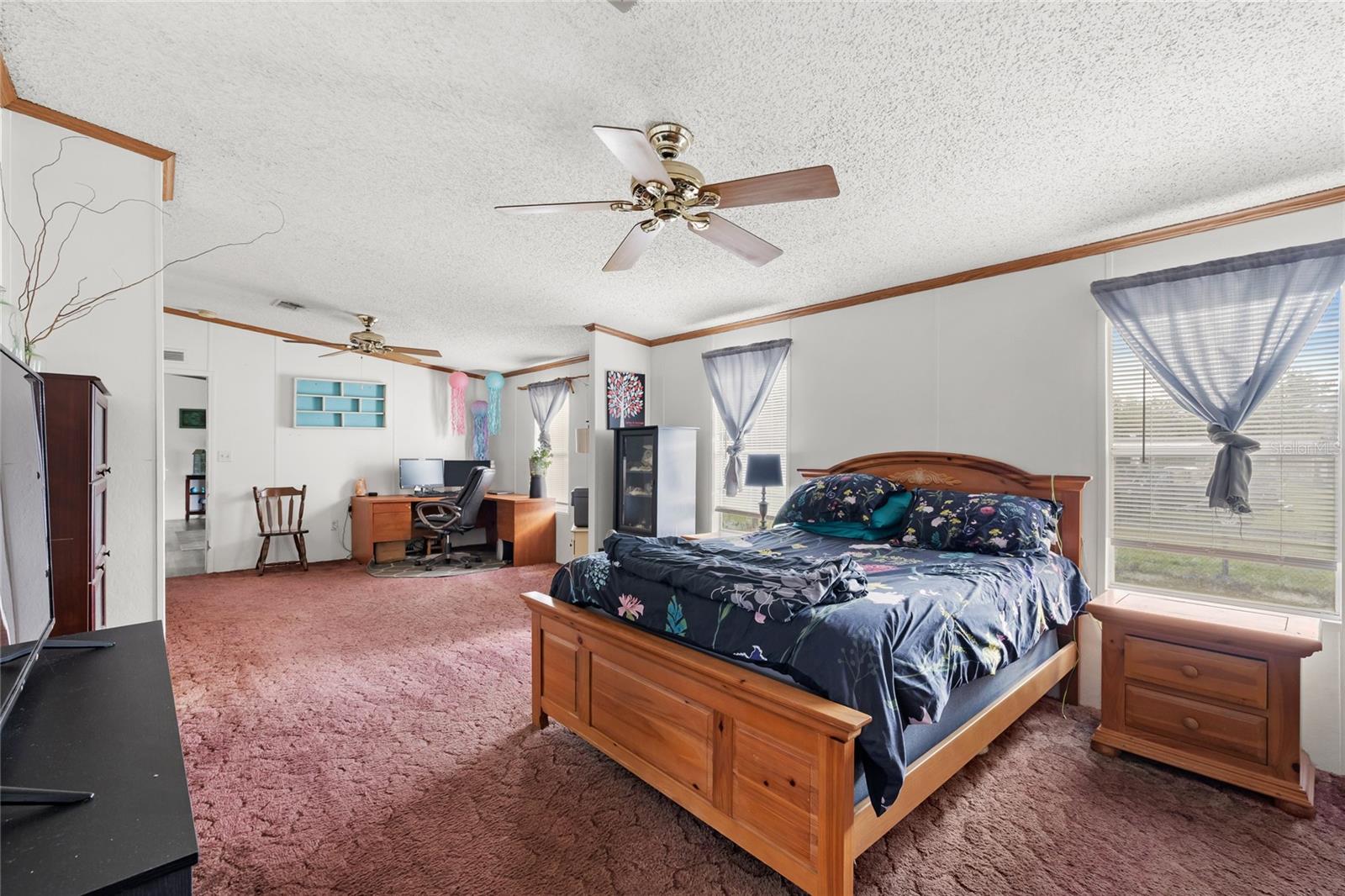 EAST ORLANDO ESTATES - Residential