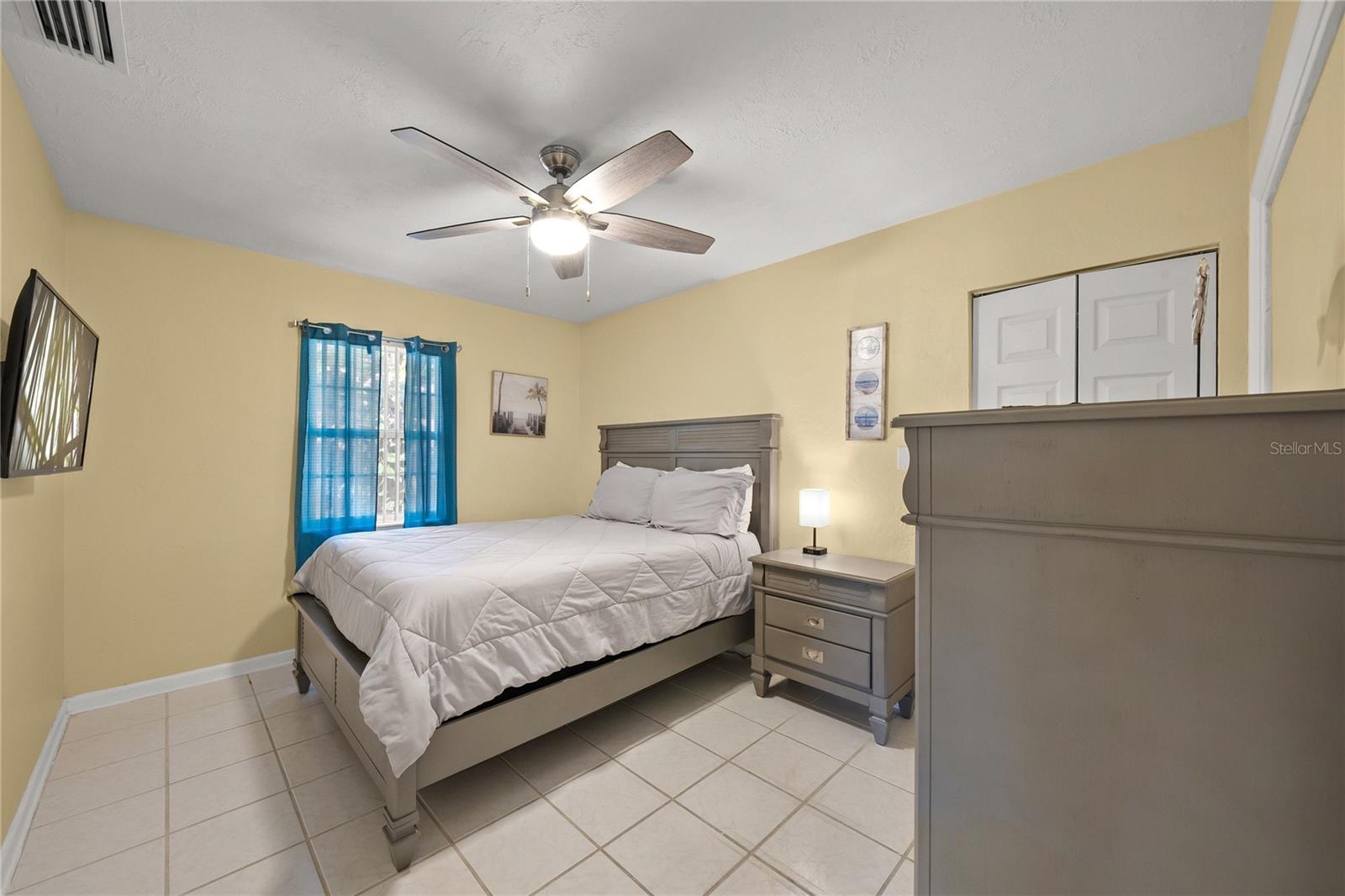 HIGH ACRES - Residential