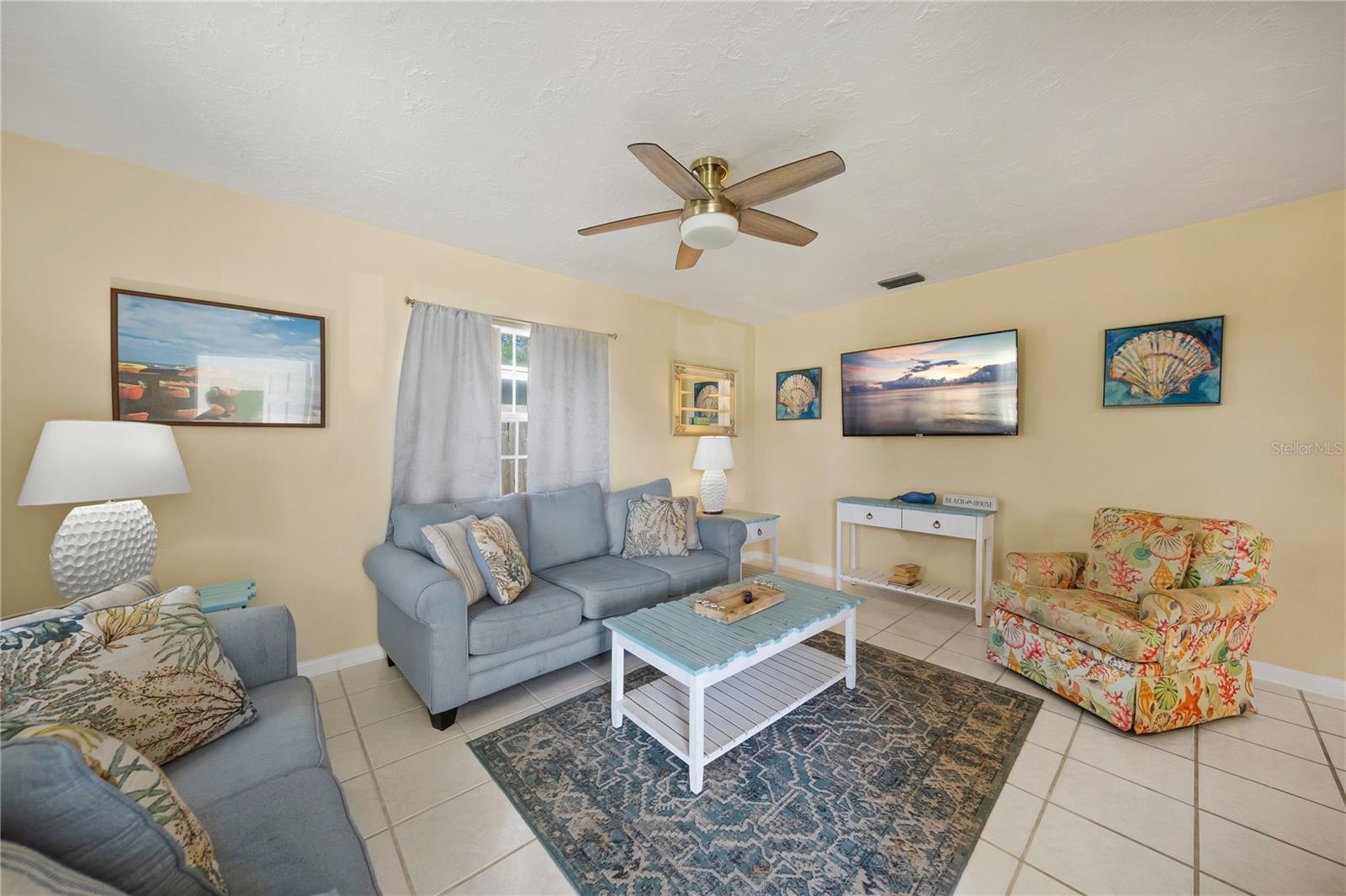 HIGH ACRES - Residential