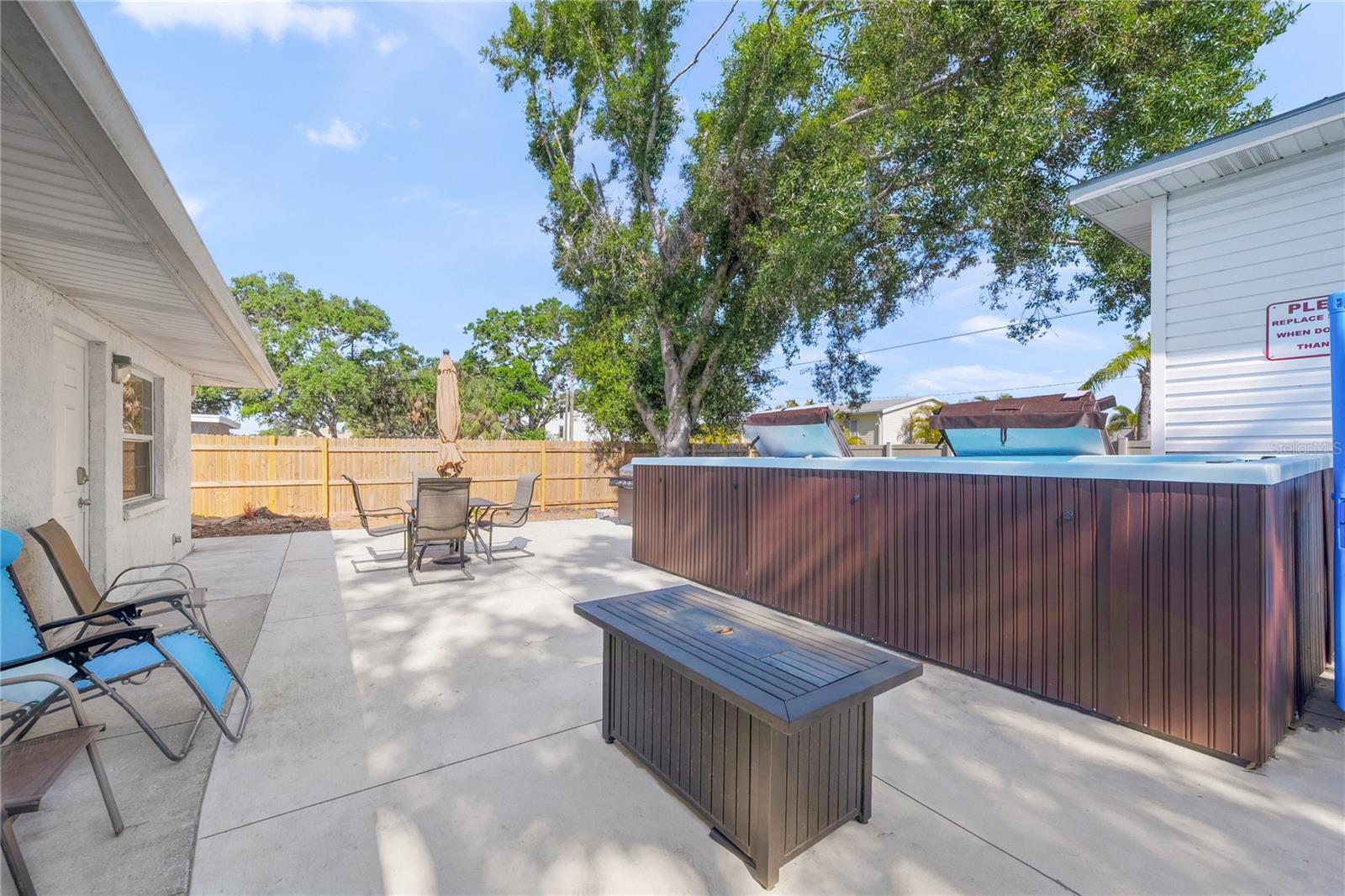 HIGH ACRES - Residential