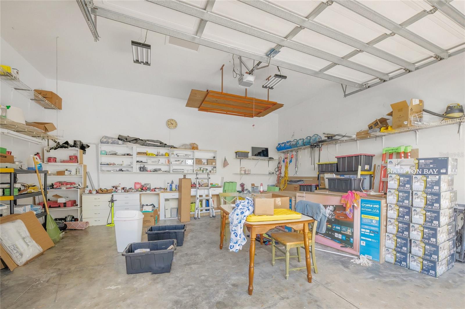 HIGH ACRES - Residential